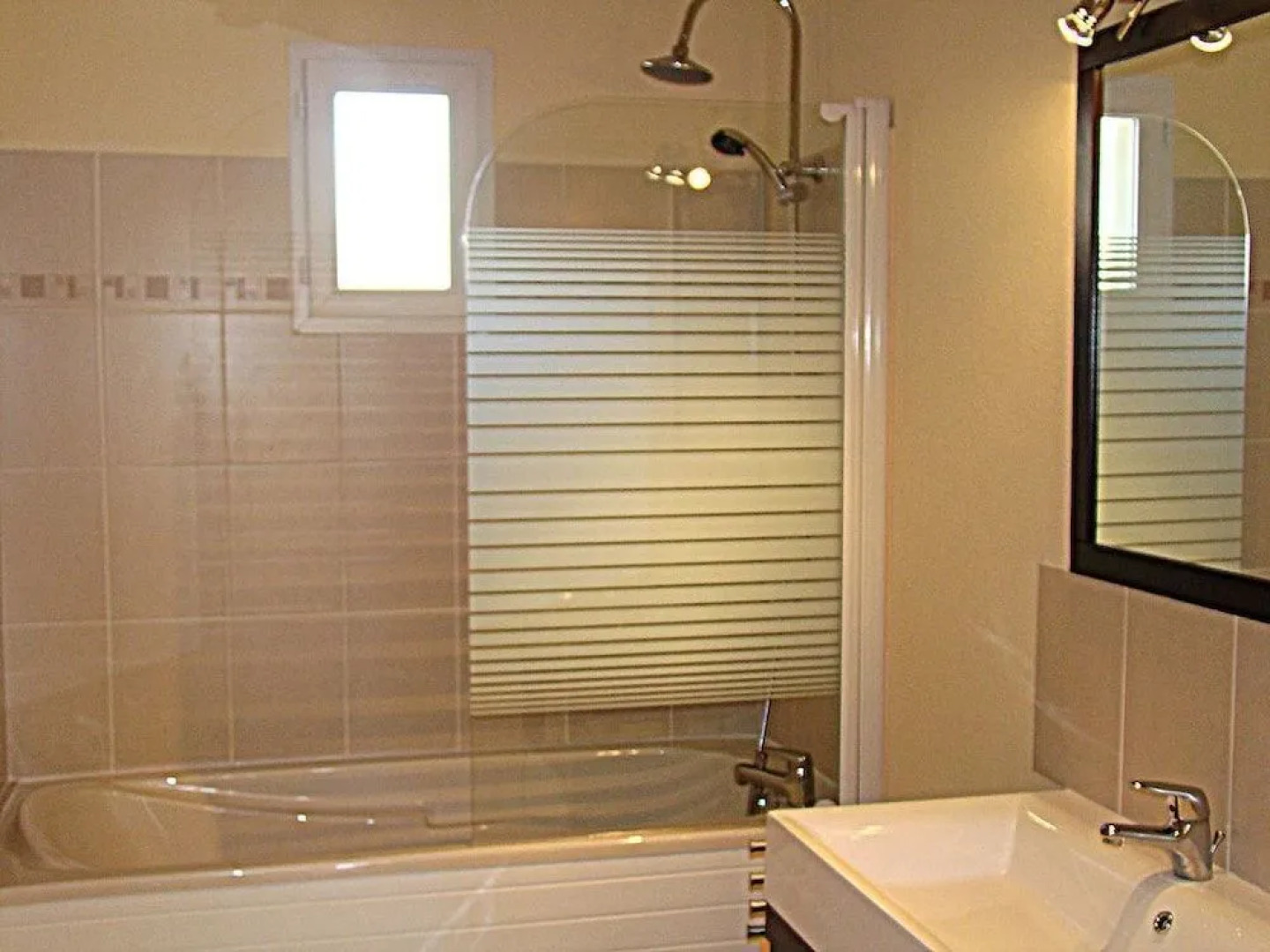 Etang Vallier Resort