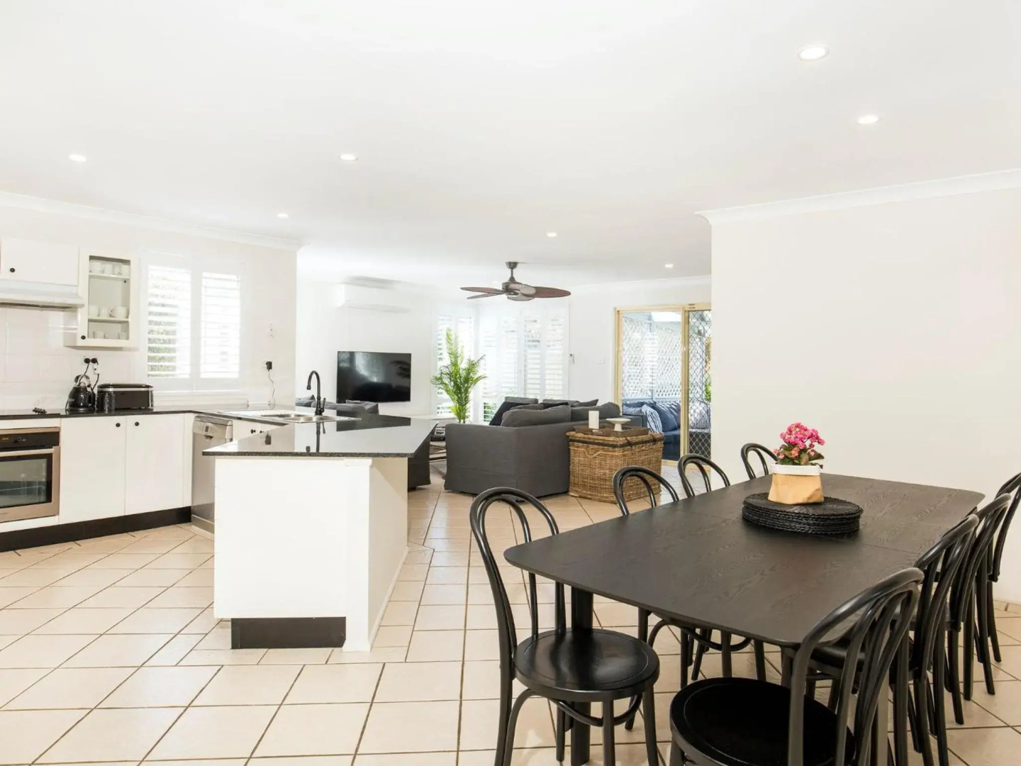 Delamere - Pet Friendly - 5 Mins Walk to Beach