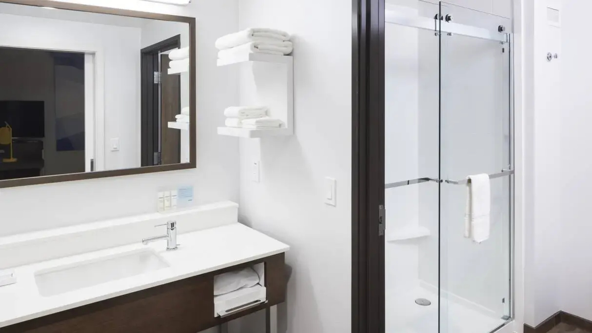 Hampton Inn And Suites Phoenix Downtown