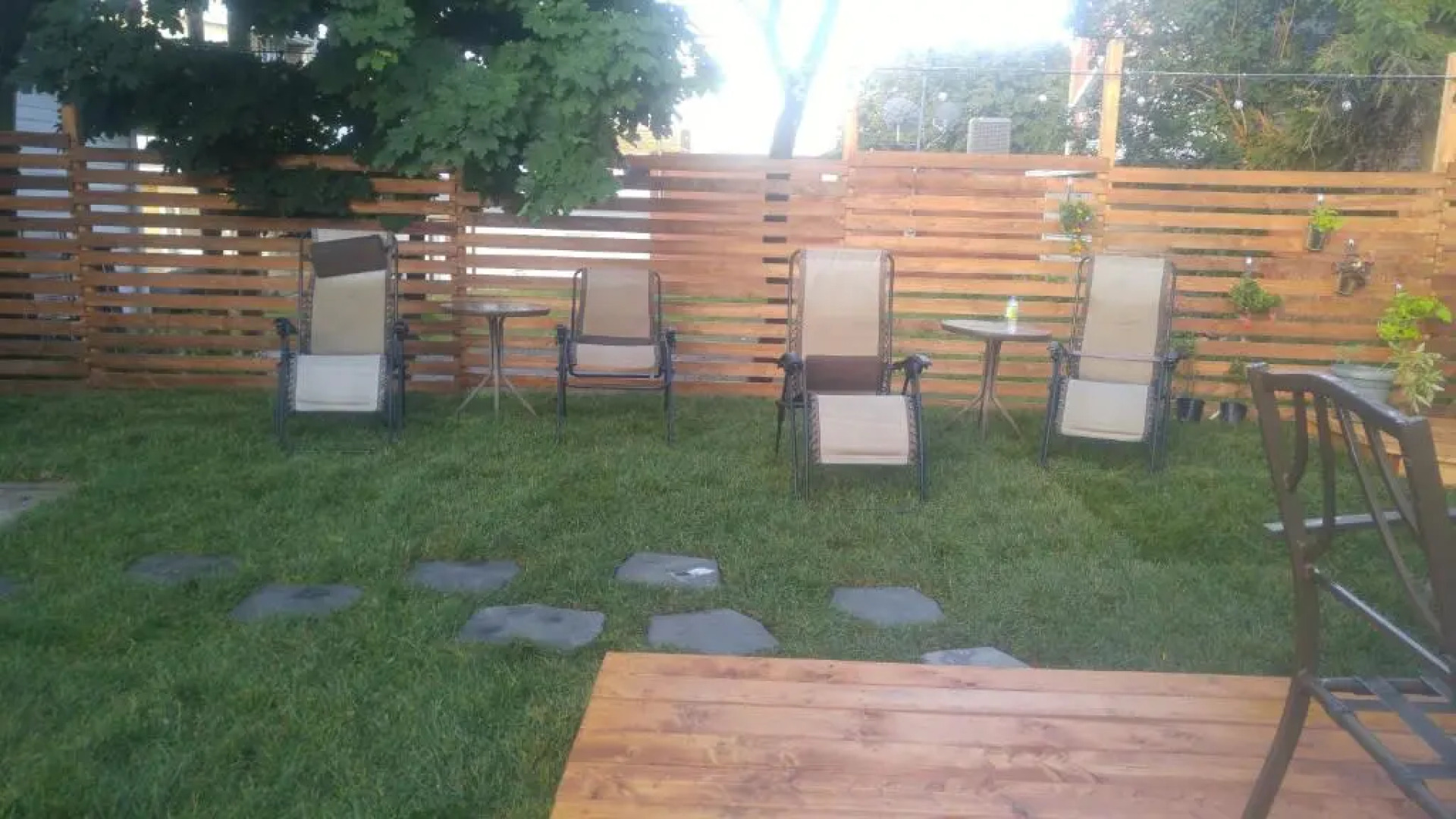 Auberge Jeunesse LouLou's Backpacker Hostel