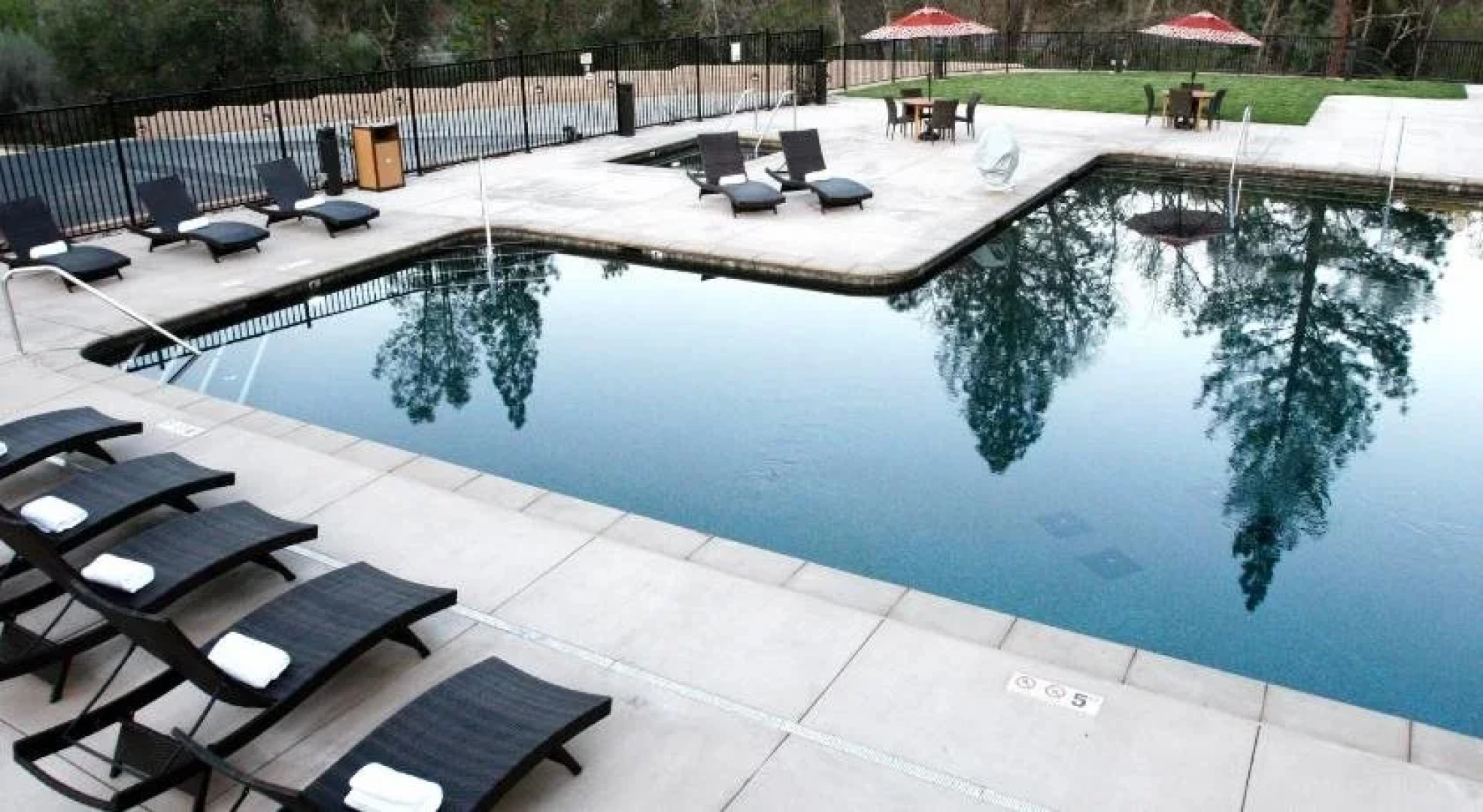 The Hotel at Black Oak Casino Resort