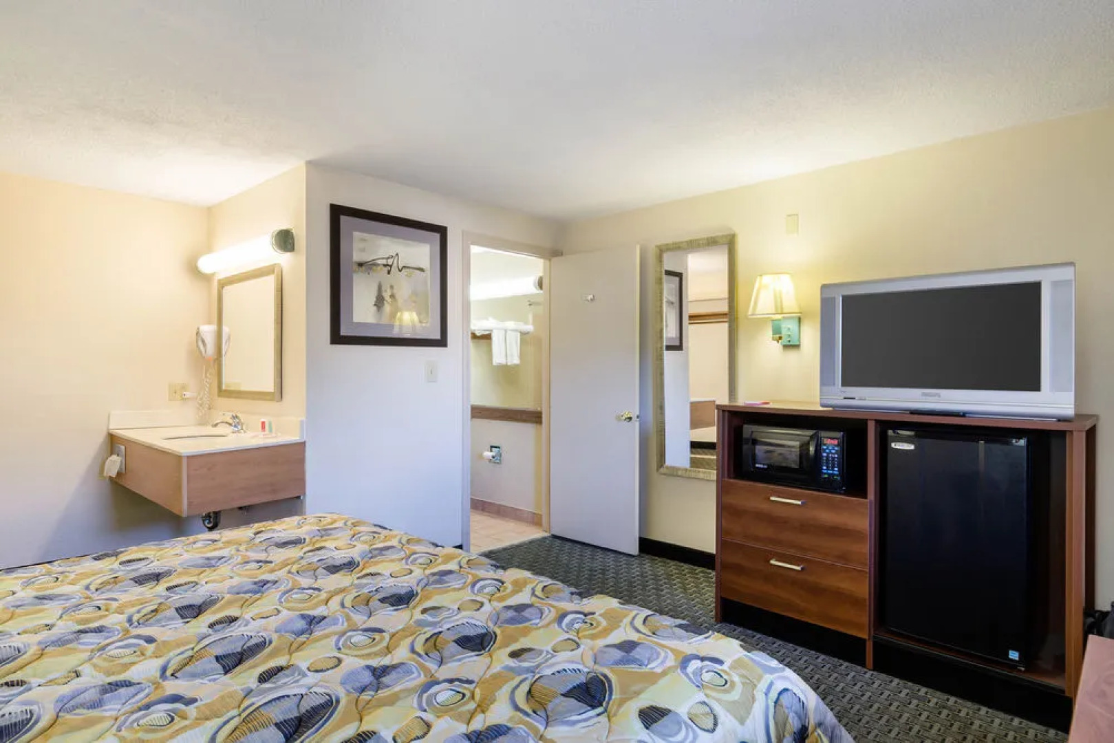 Econo Lodge West Springfield