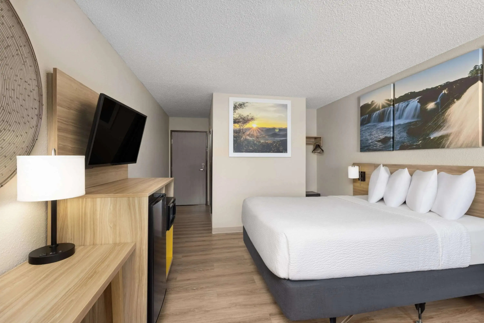 Days Inn by Wyndham Carthage