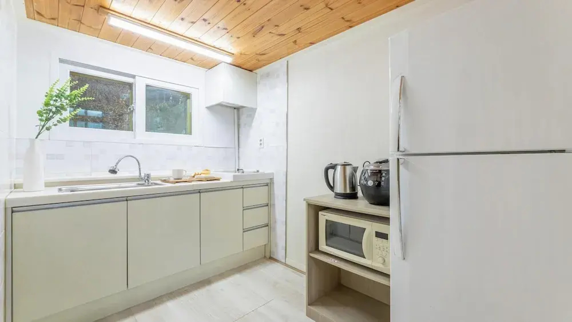 Namyangju Cozy Hill Spa Pension