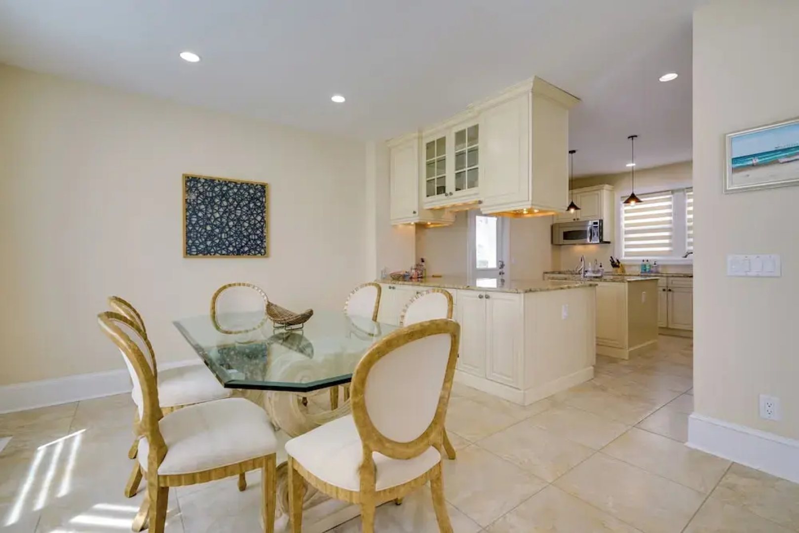 Ventnor City Retreat ~ 1 Block To Boardwalk!