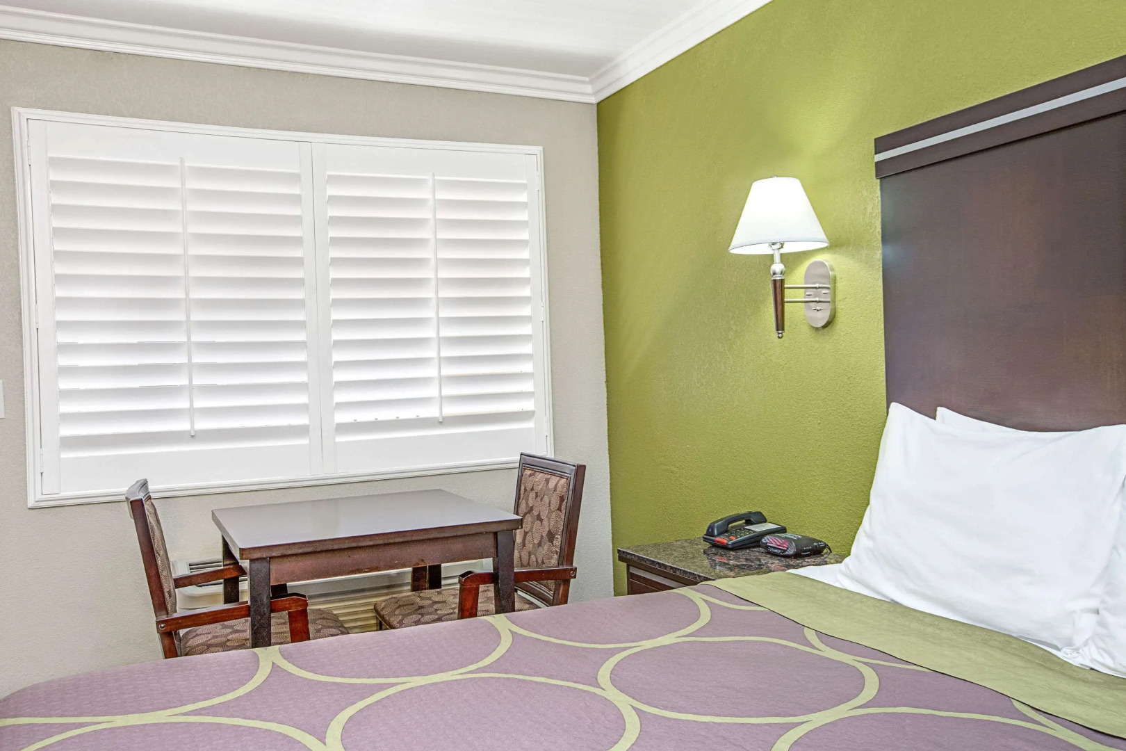 Elev8 Hotel Los Angeles LAX