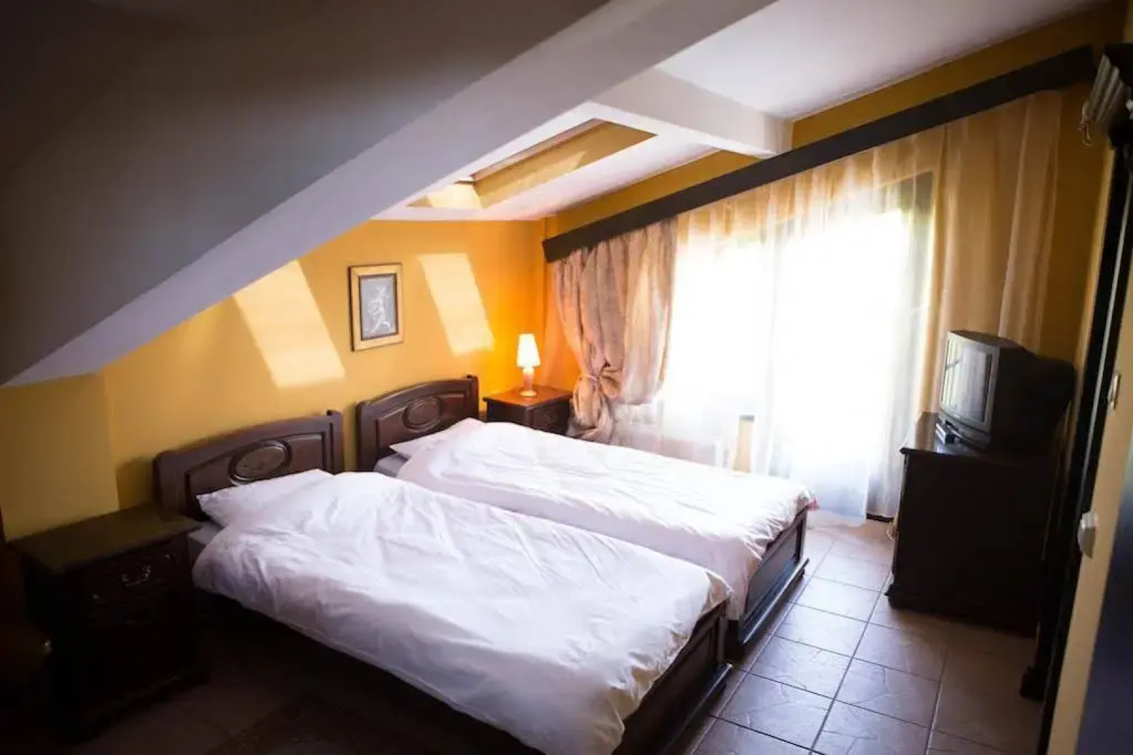 Lavric Bistro Pension