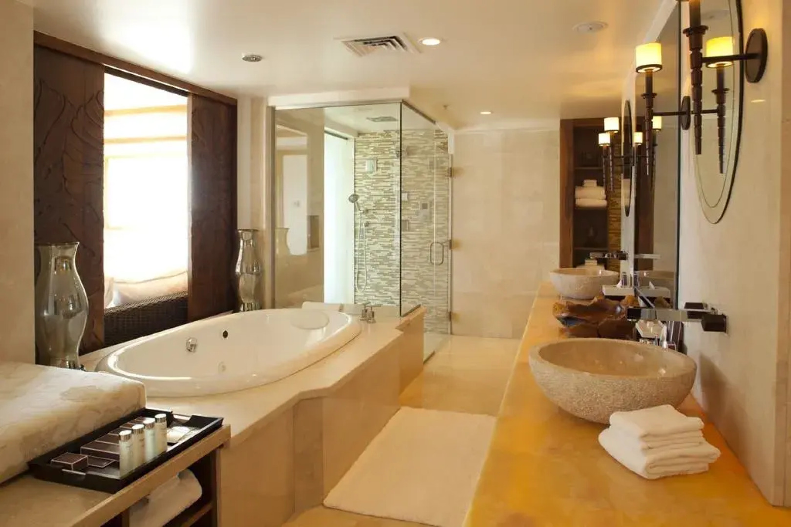 The Kahala Hotel & Resort