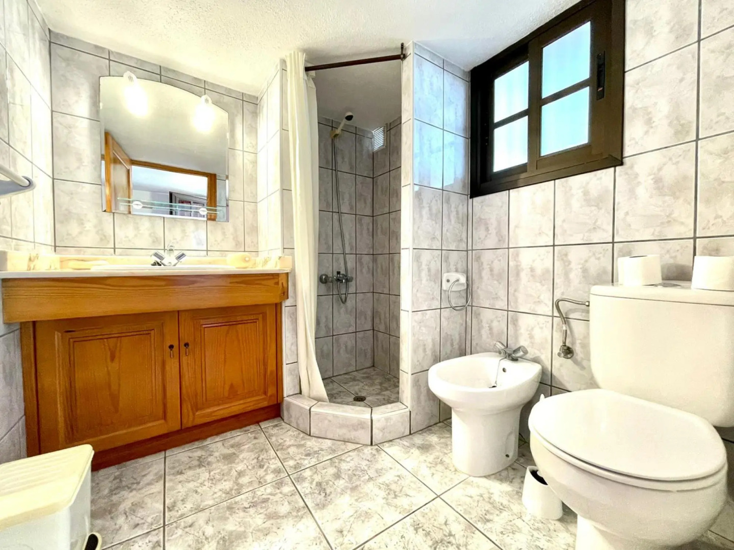 Casa rural con BBQ, Wifi y inolvidable vista a océano, El Hierro