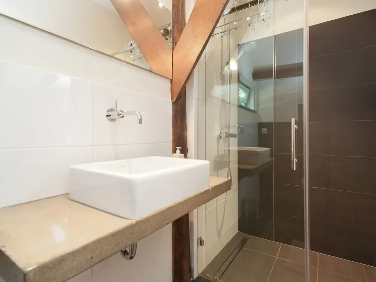 Lively Cabin near Forest in Bergen