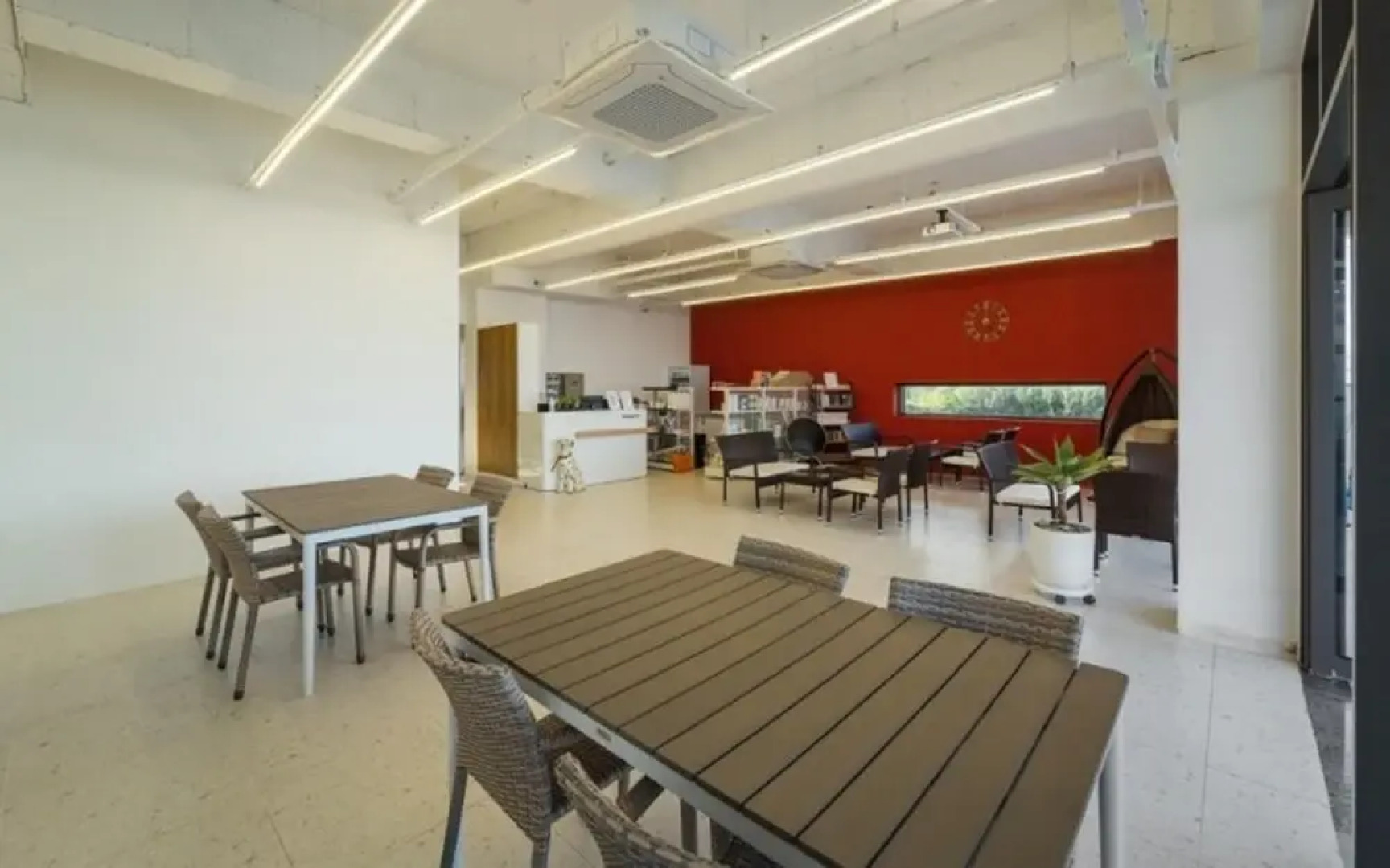 Pohang Red House Ocean Hills Pension