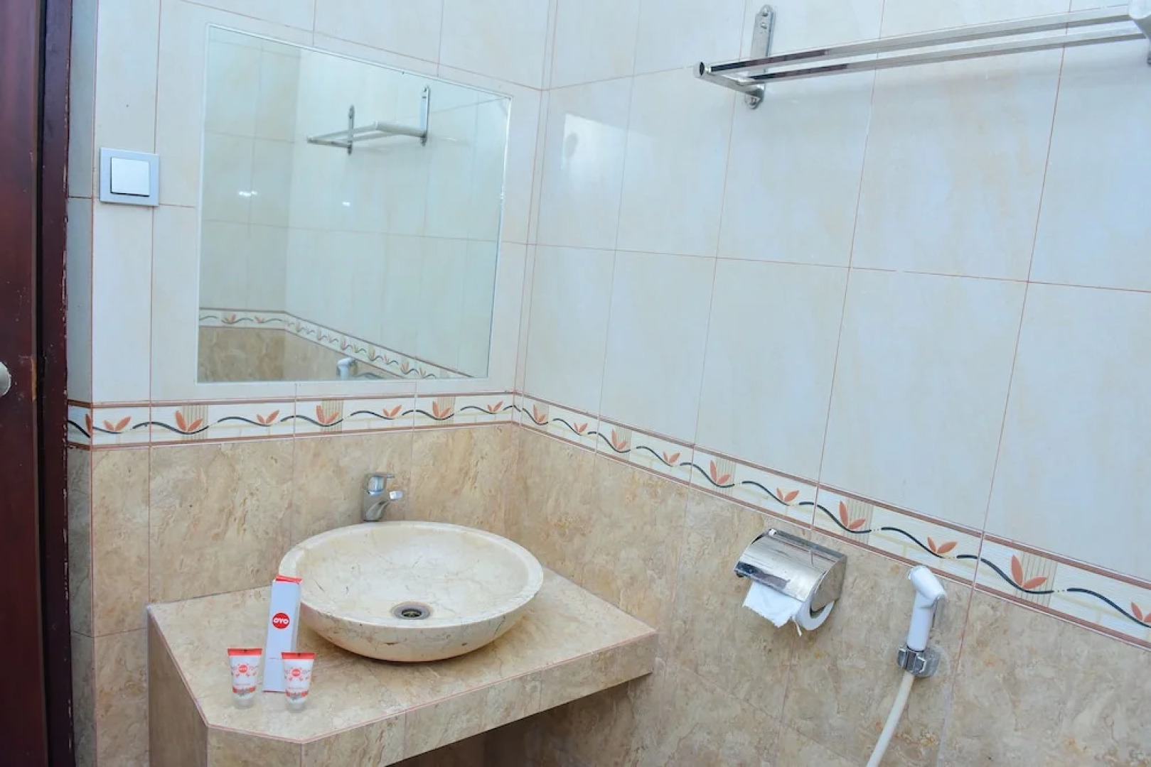 OYO 1222 Puri Gajah Dompak