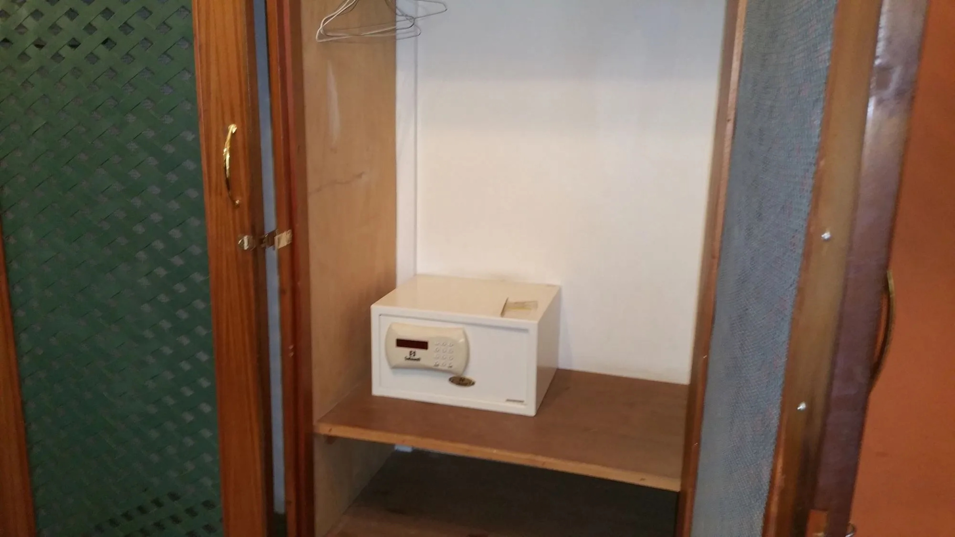Woodmere Serviced Apartments