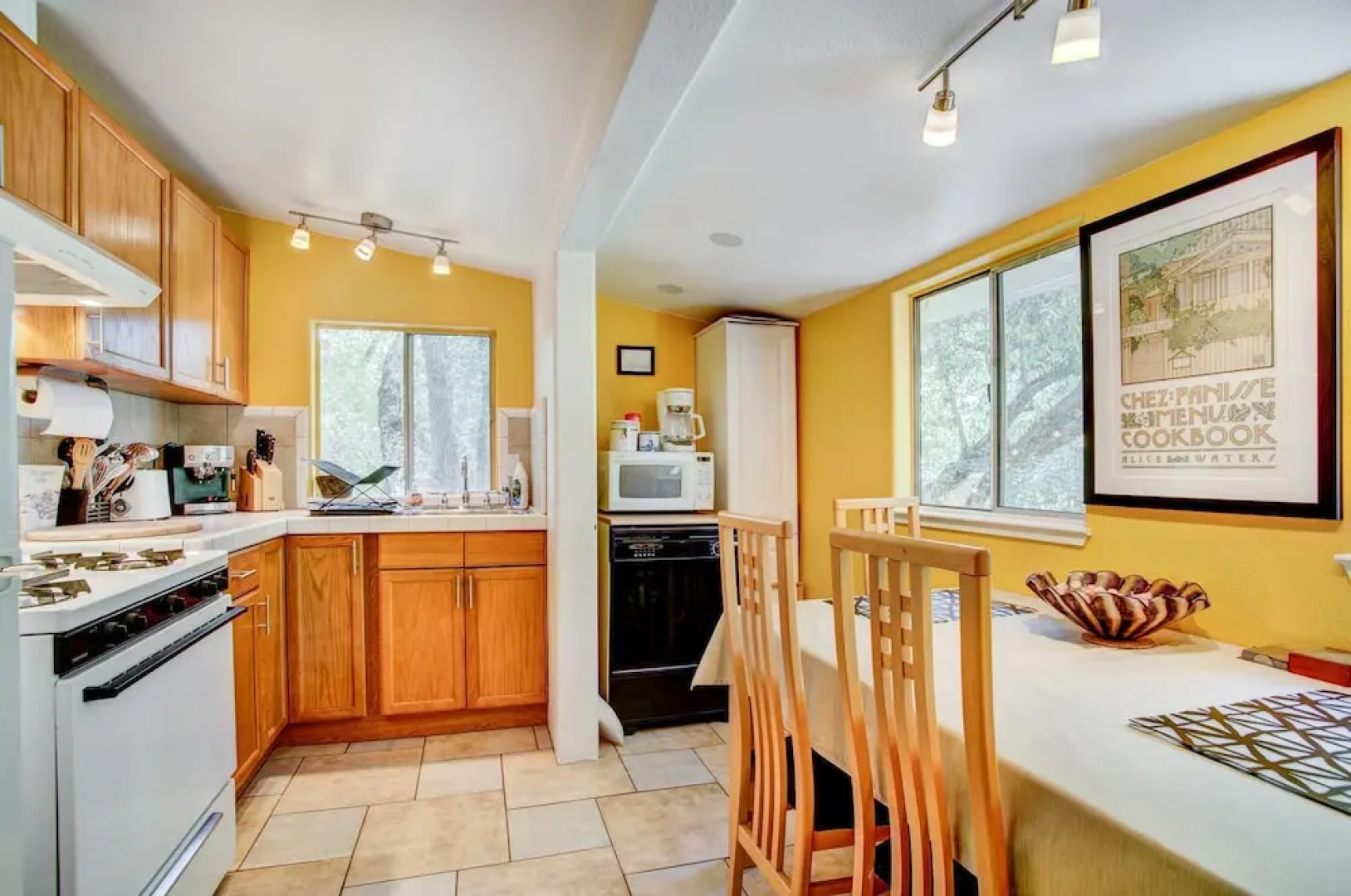Wine Country Gem 2 Bedrooms 1 Bathroom Home