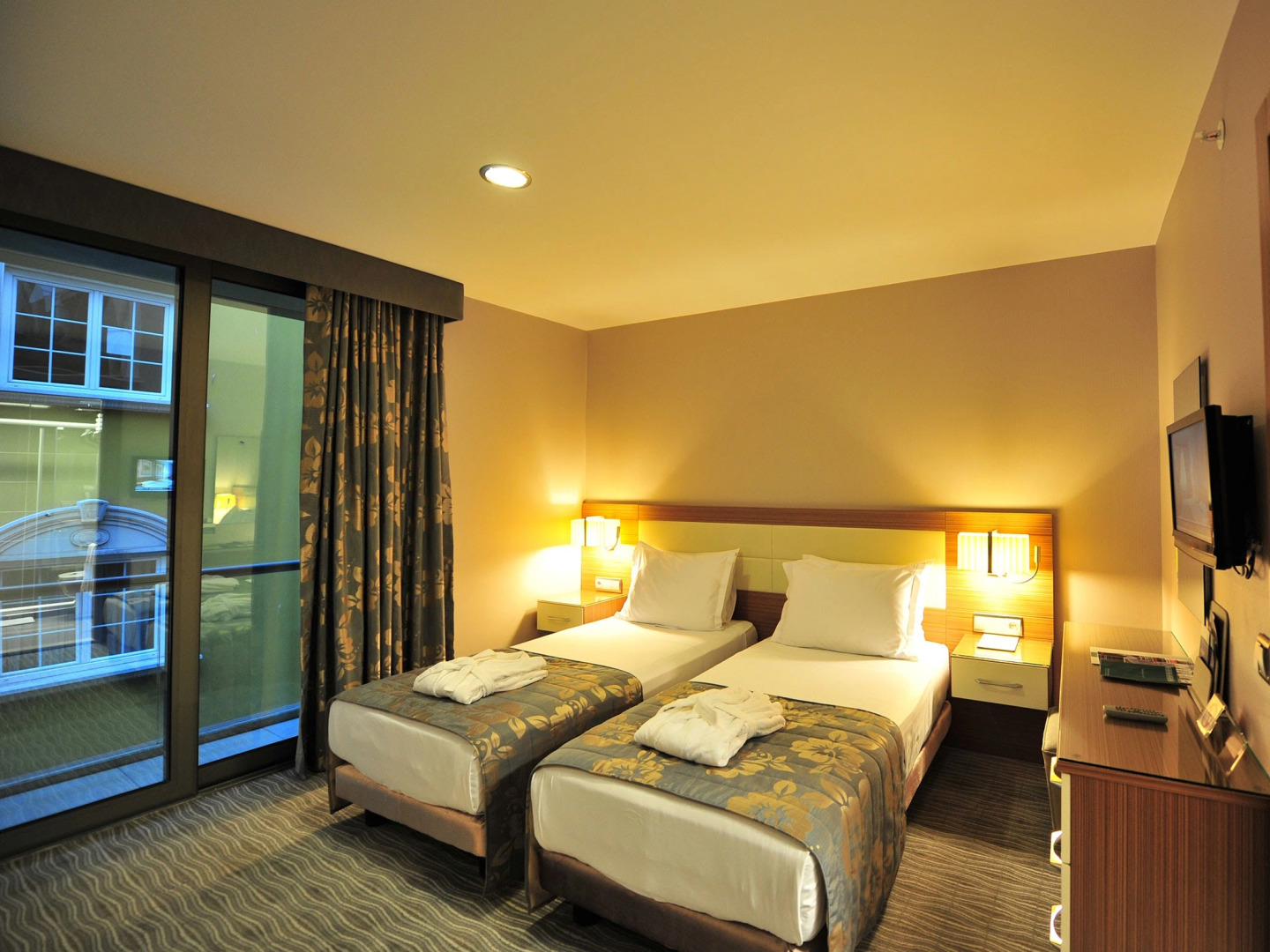 Yasmak Comfort Hotel