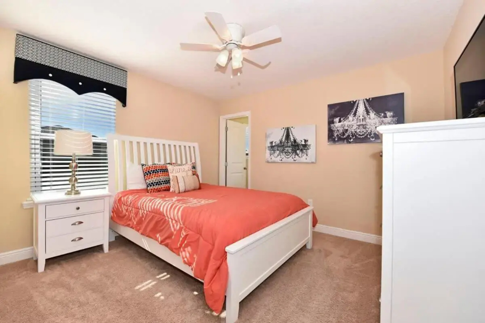 Meticulous 6Bd Spa Gm Pool Hm Solterra-4187od