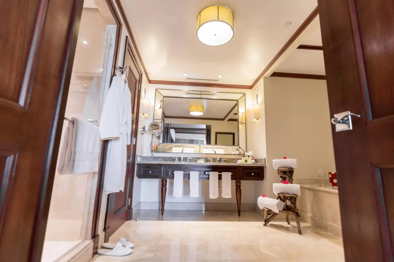 InterContinental Costa Rica at Multiplaza Mall by IHG