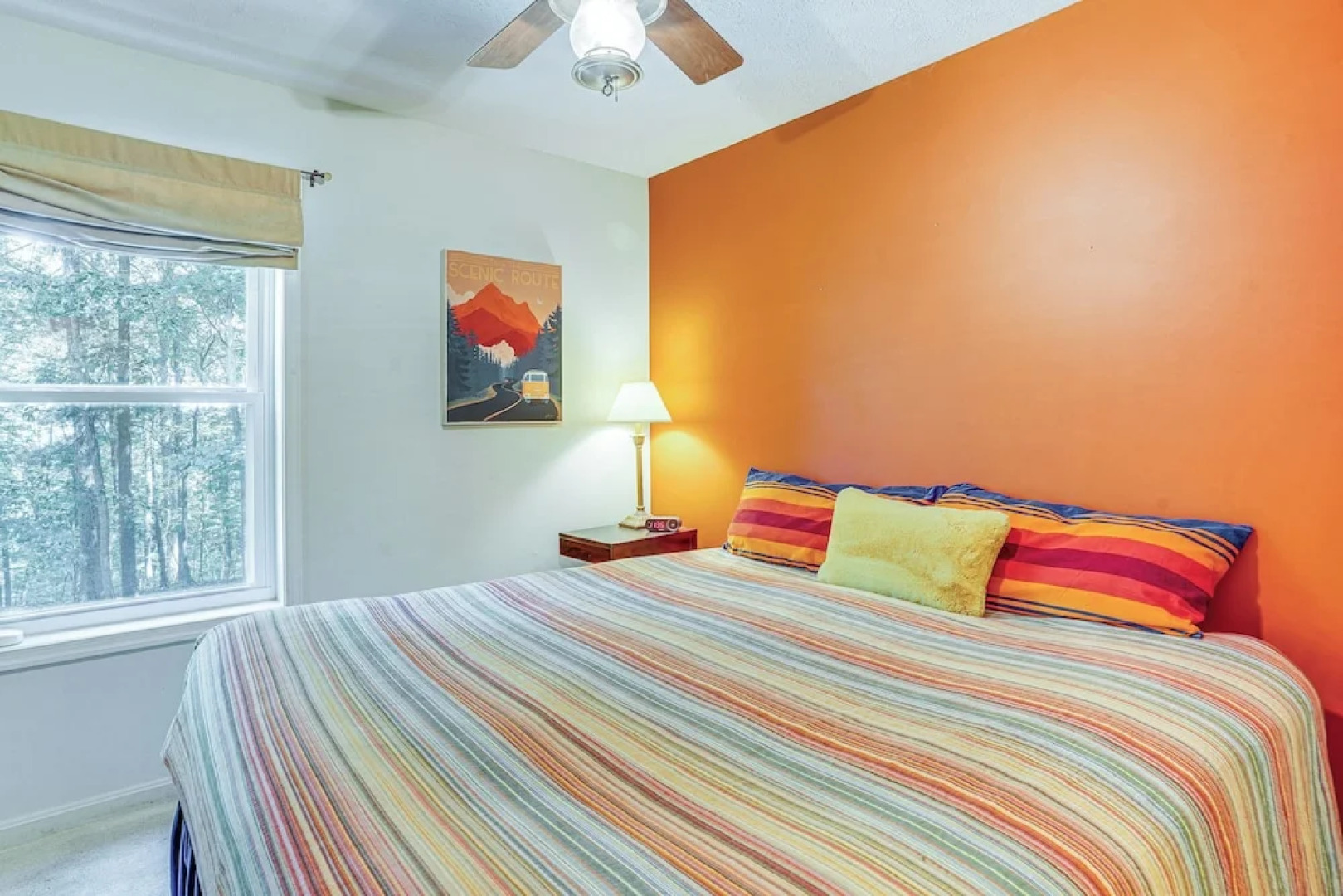 Cabin w/ Deck & Screened-in Porch in New Market!