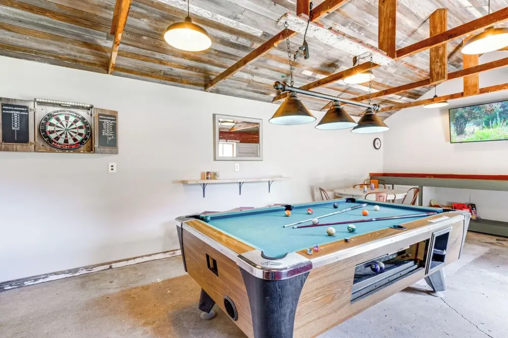 Bellaire Escape: Ski Schuss Mtn, Walk to Shorts!