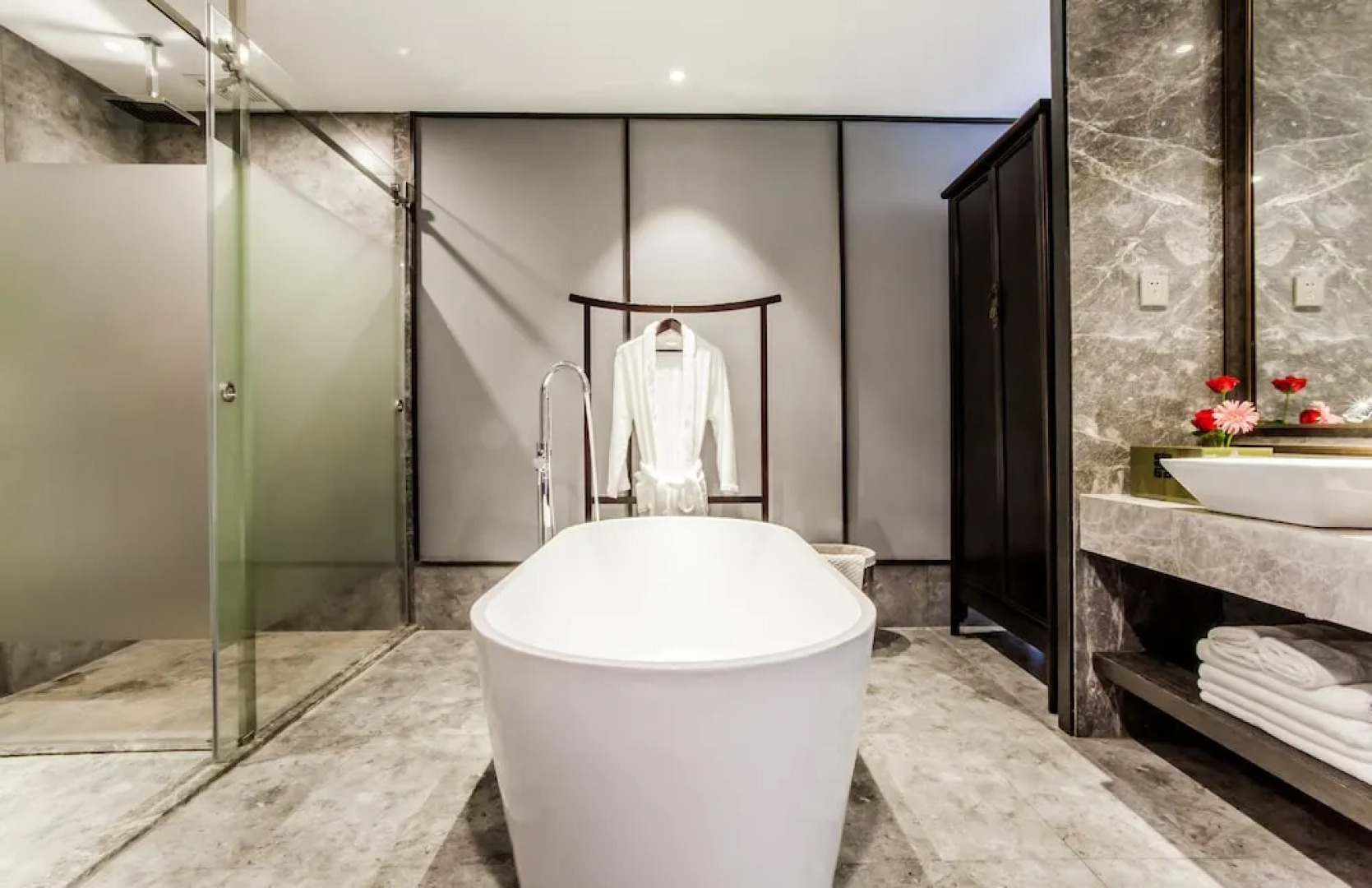 Courtyard Hotel - Yulong River Branch