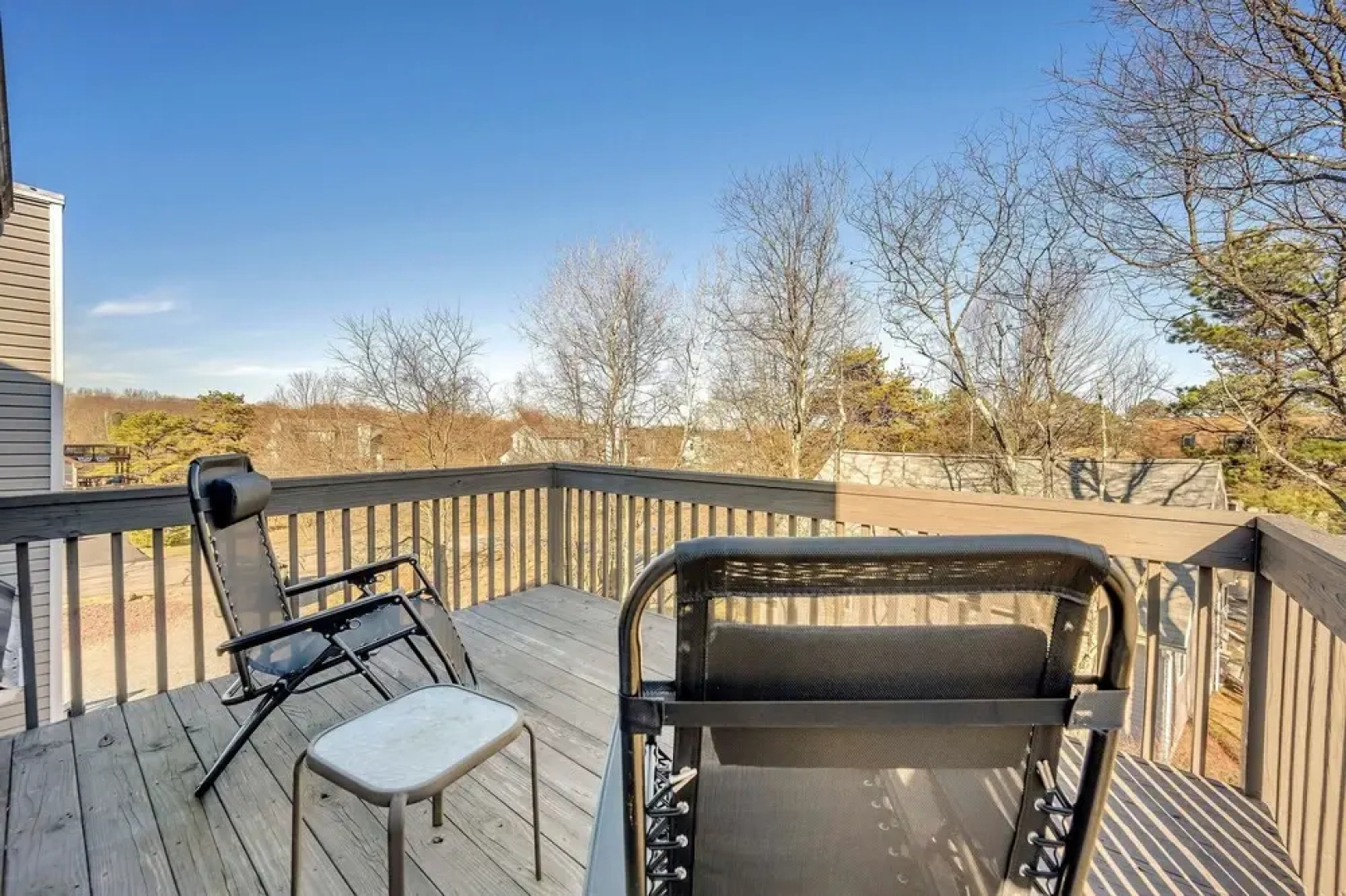 Pocono Pinnacle by Avantstay Steps to the Lake, Game Room, Large Deck