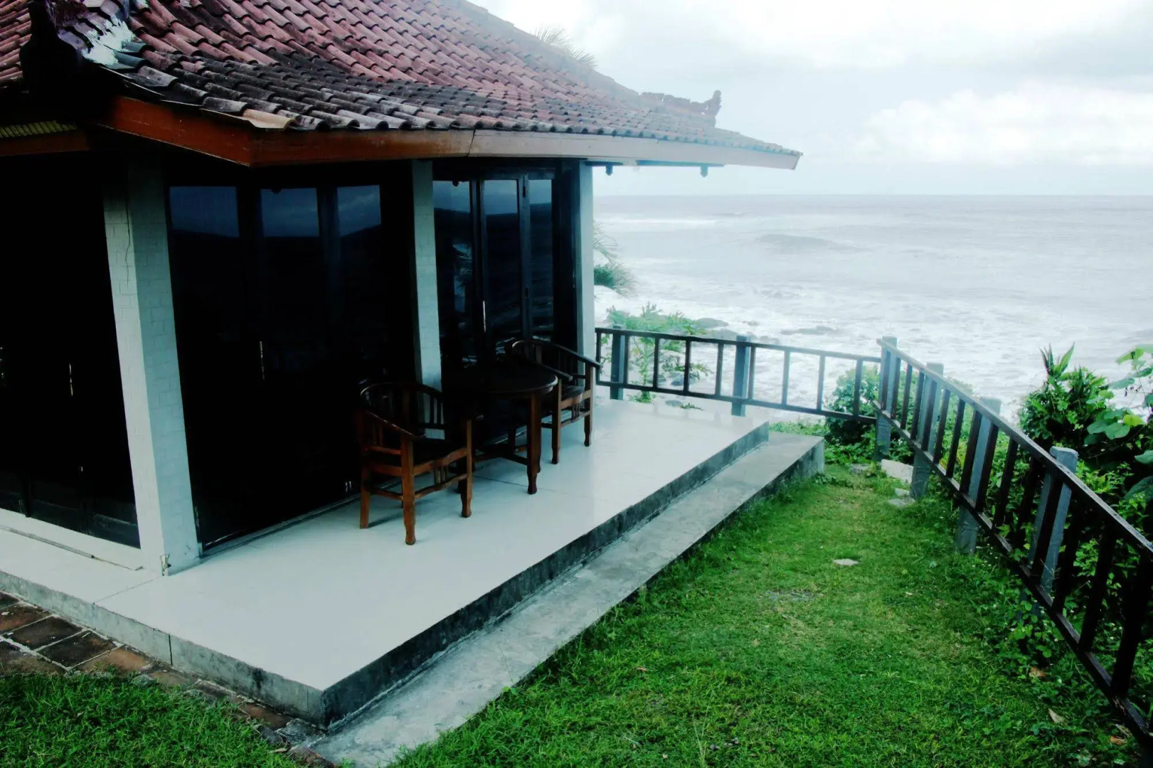 Soka Indah Restaurant & Bungalows
