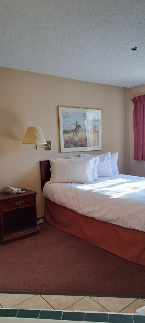 Travelodge by Wyndham Lacombe