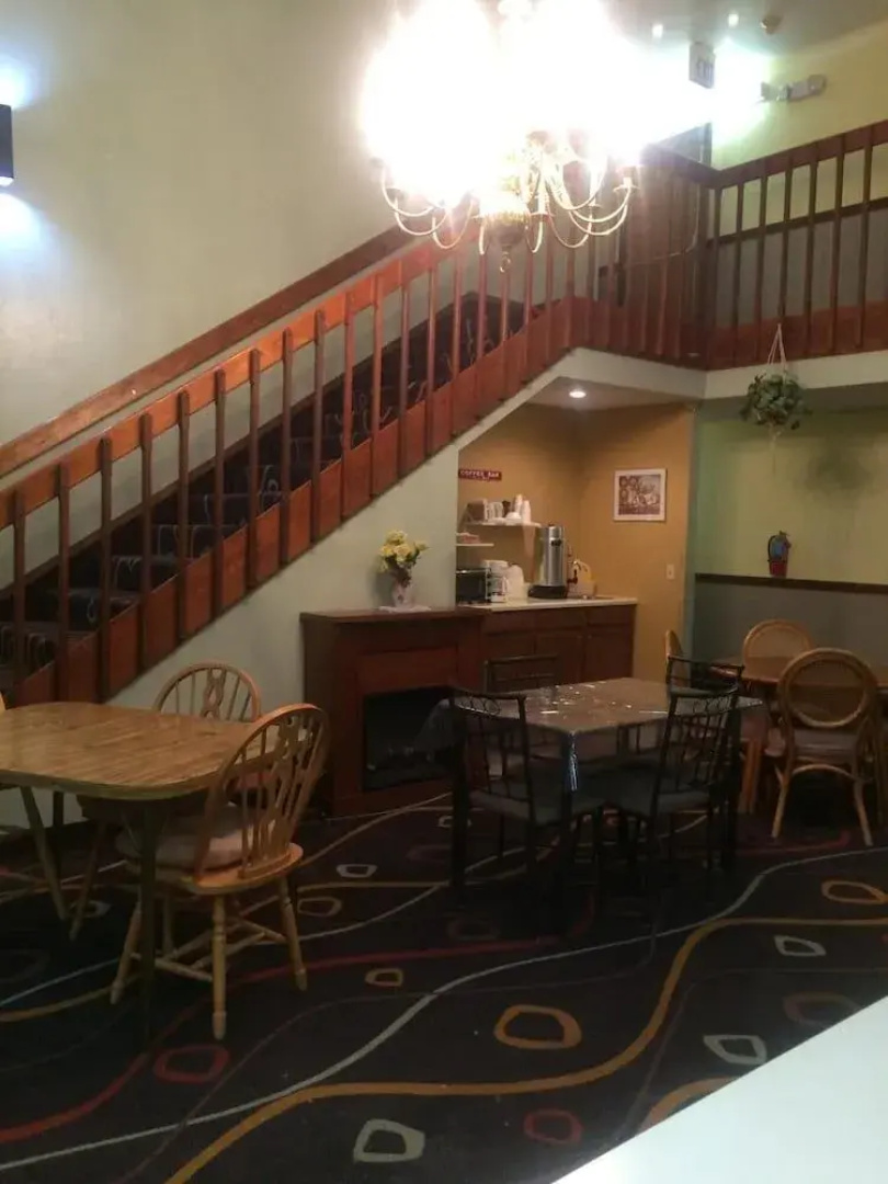 Deluxe Inn Capital O Nebraska City I 29