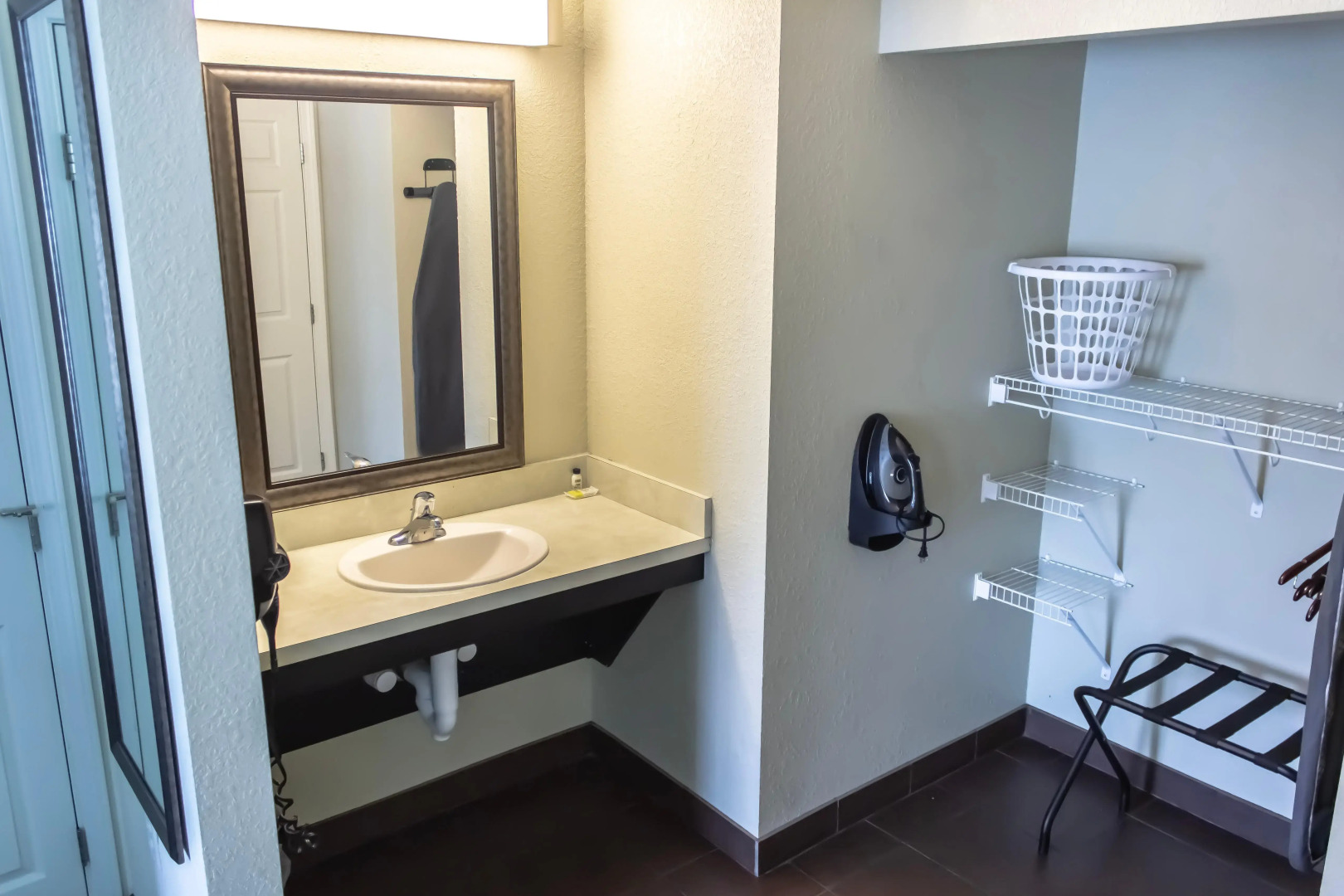 Staybridge Suites Minot by IHG