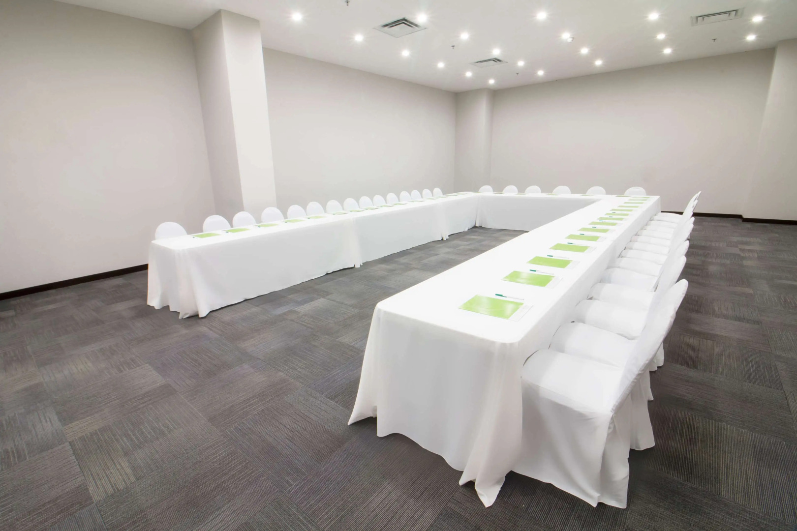 CHN Hotel Monterrey Aeropuerto, Trademark by Wyndham