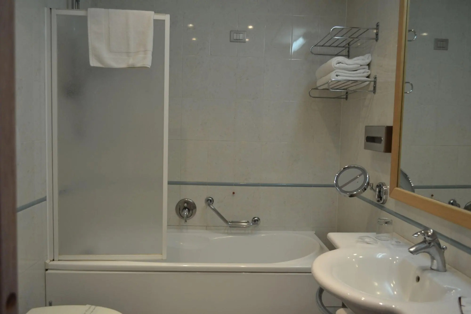 Marina Palace Hotel & Congress Hall