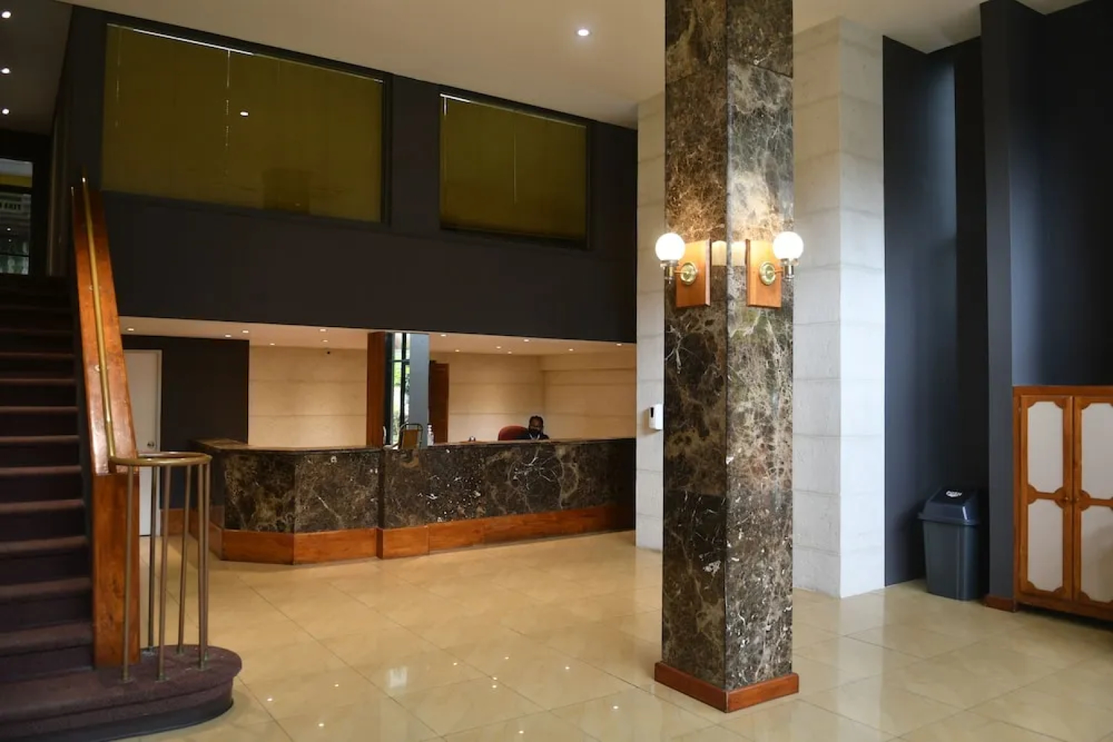 Cascadia Hotel