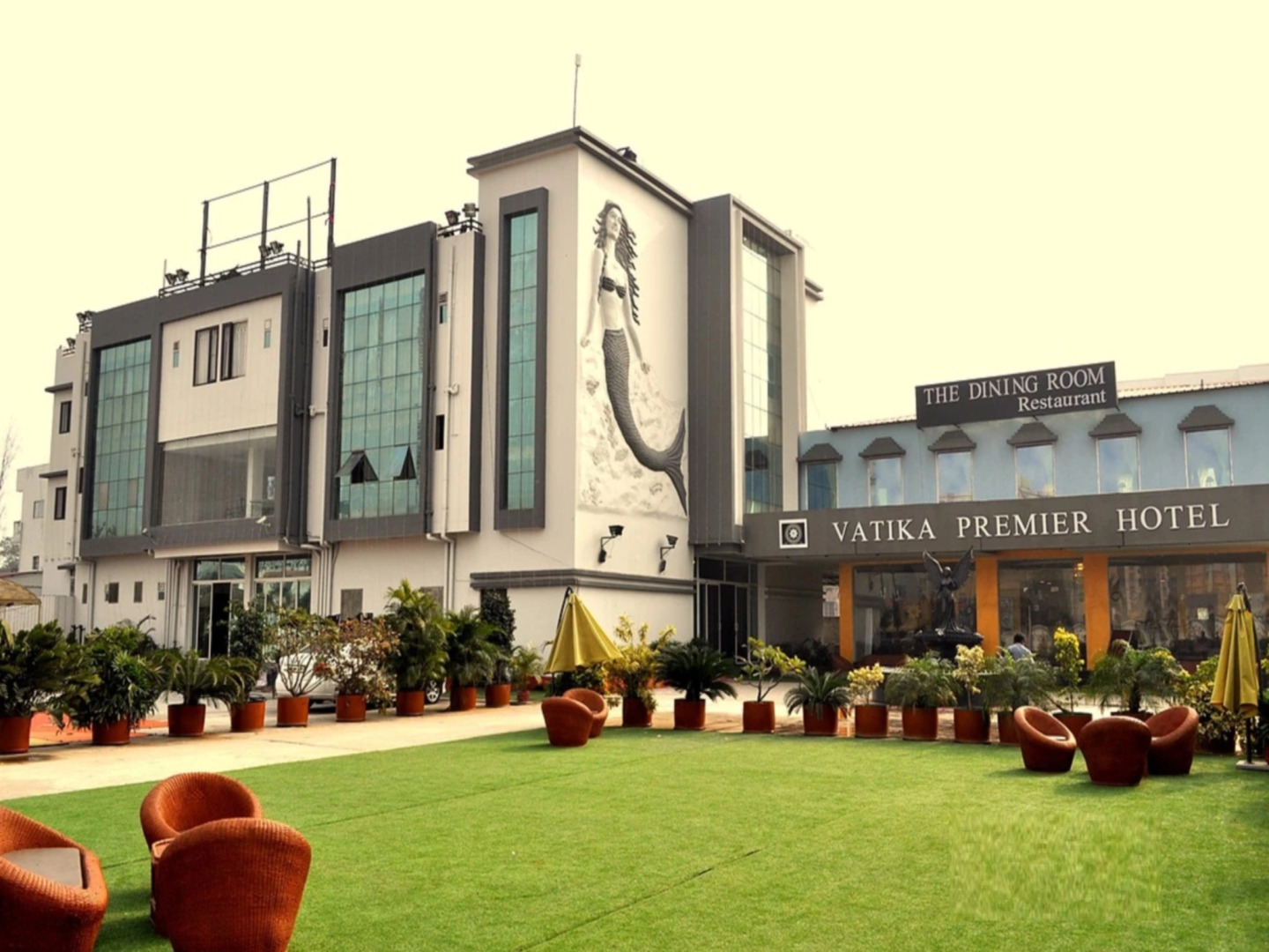 Vatika Premier Hotel