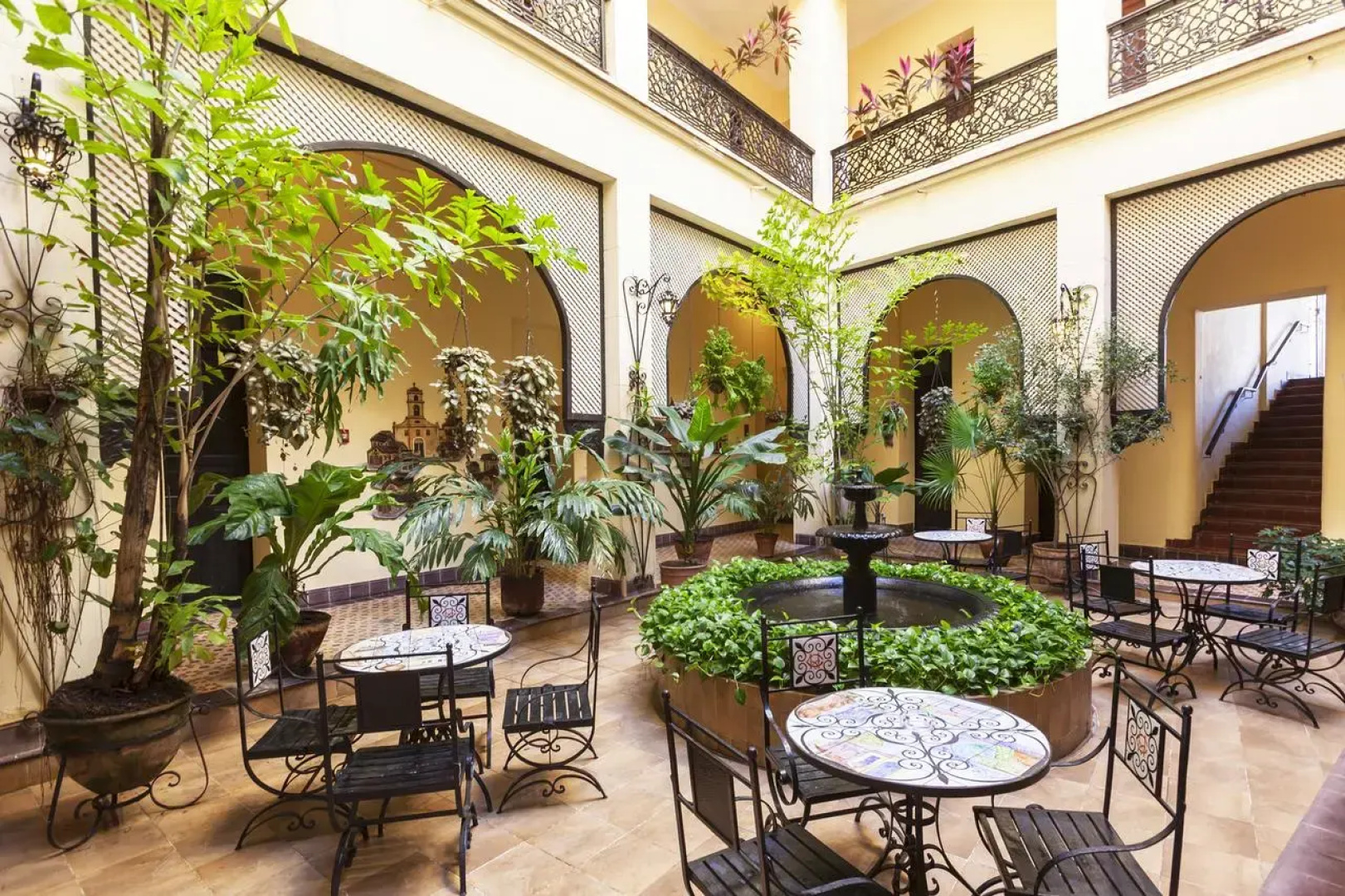 Gran Hotel, Affiliated by Meliá