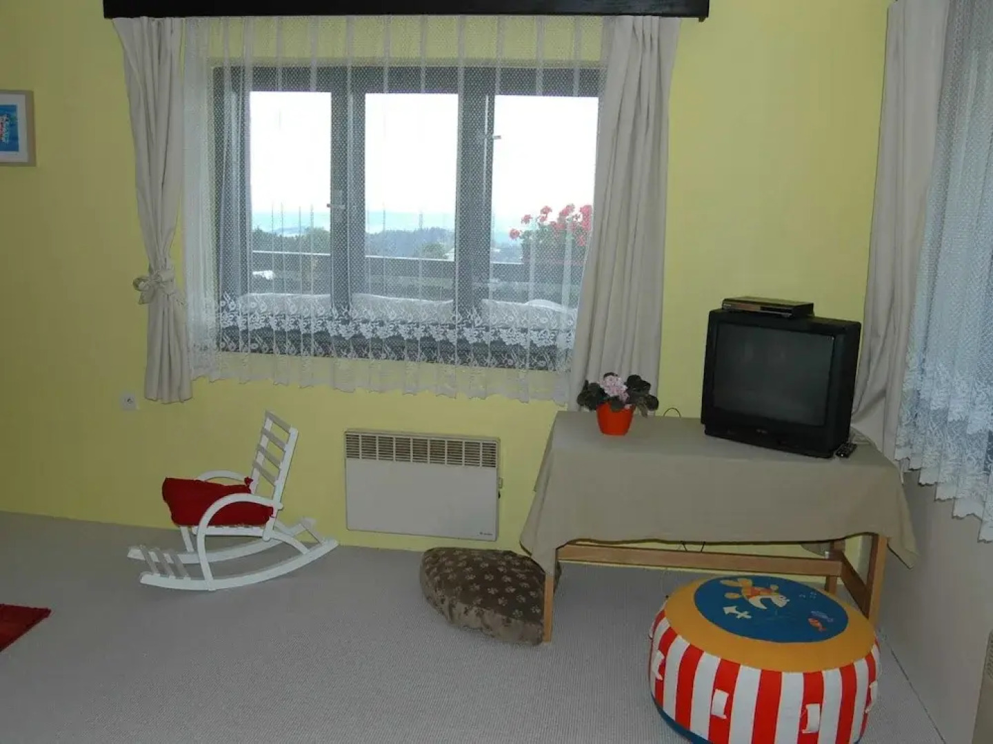 Spacious Cottage in the Giant Mountains, Near the Ski Slopes