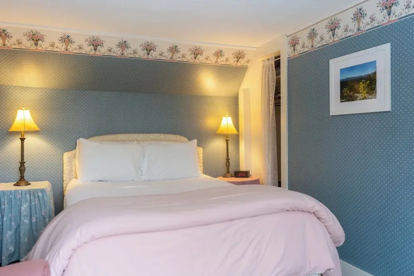 The White Gables Inn