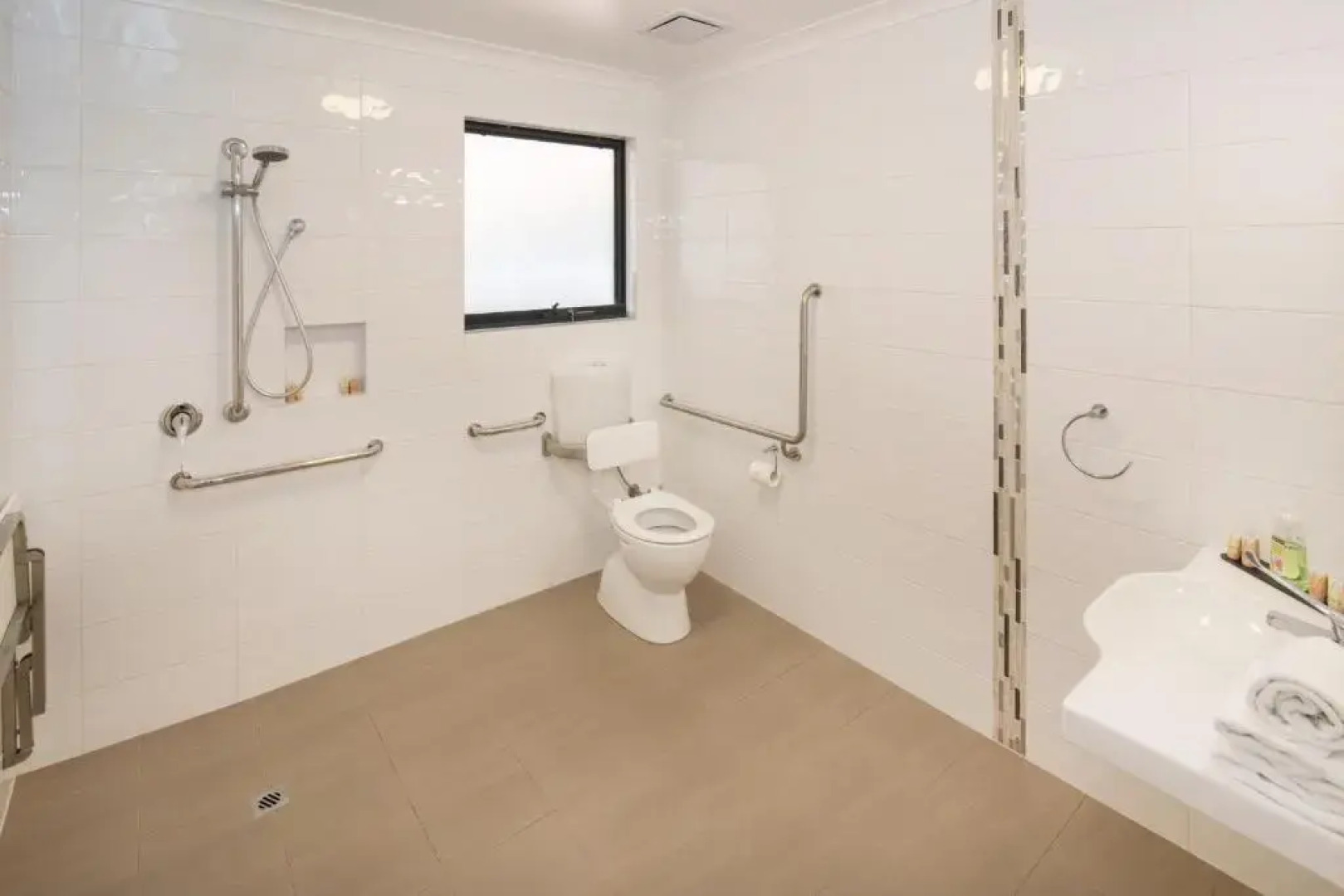 Redgate Forest Retreat