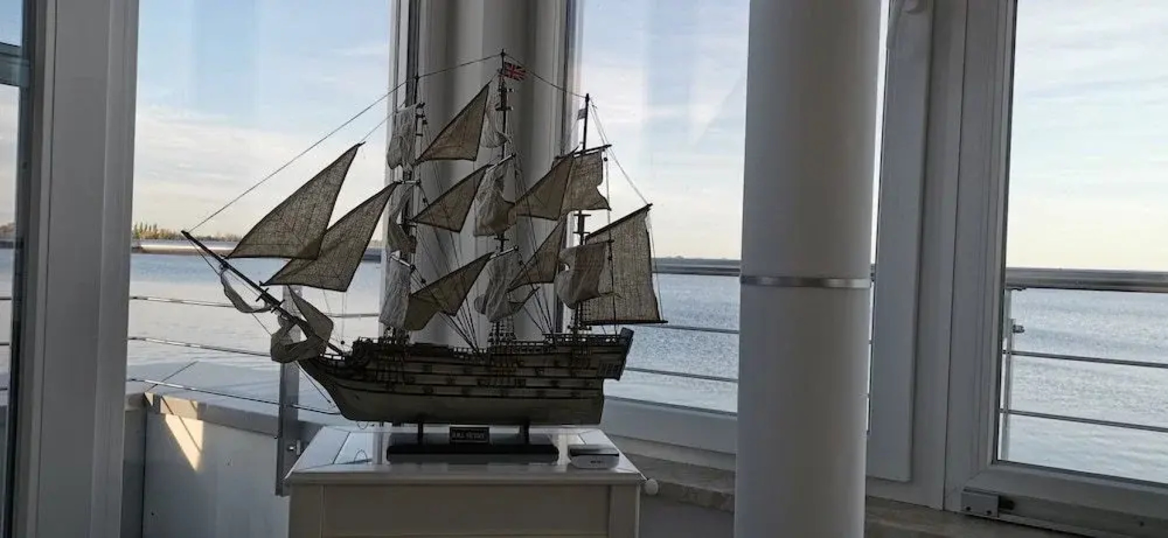 Schwimmendes Ferienhaus Robby II