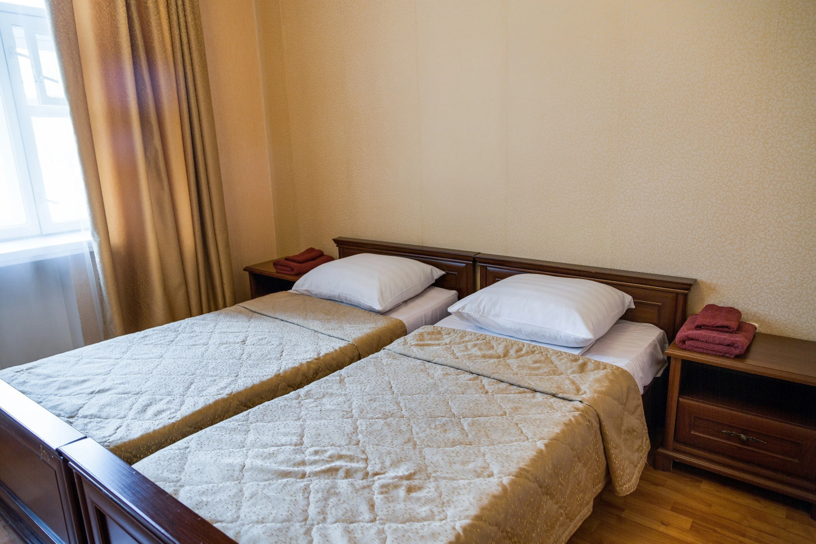 Парк-Отель Май