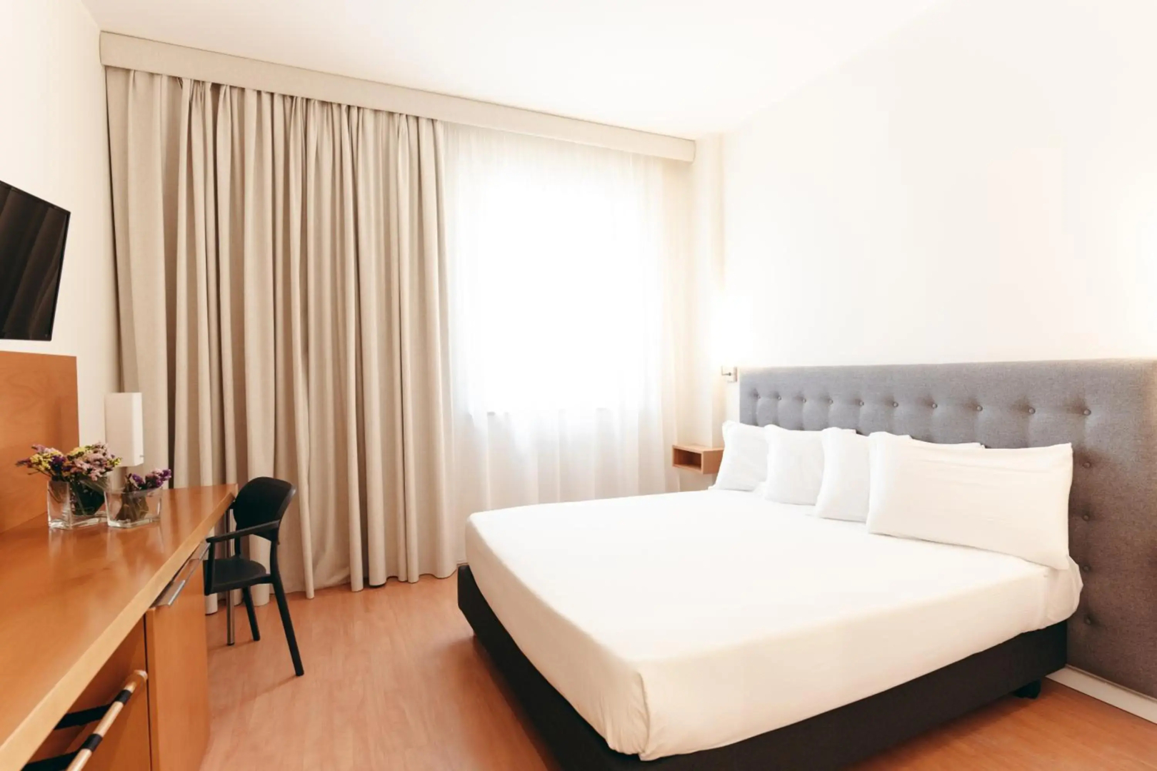 Ivory Hotel Bandung