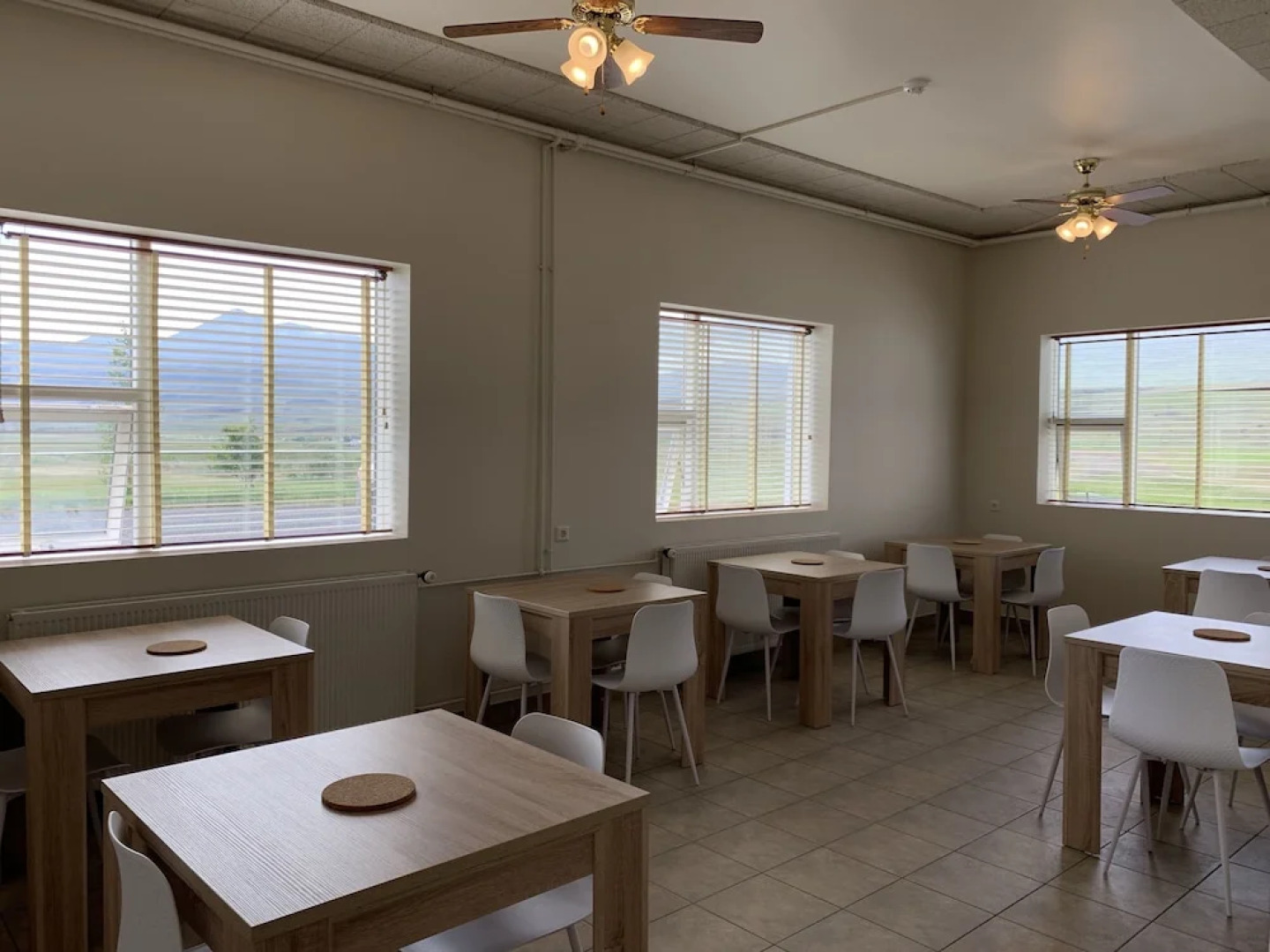 Отель Hlín Guesthouse