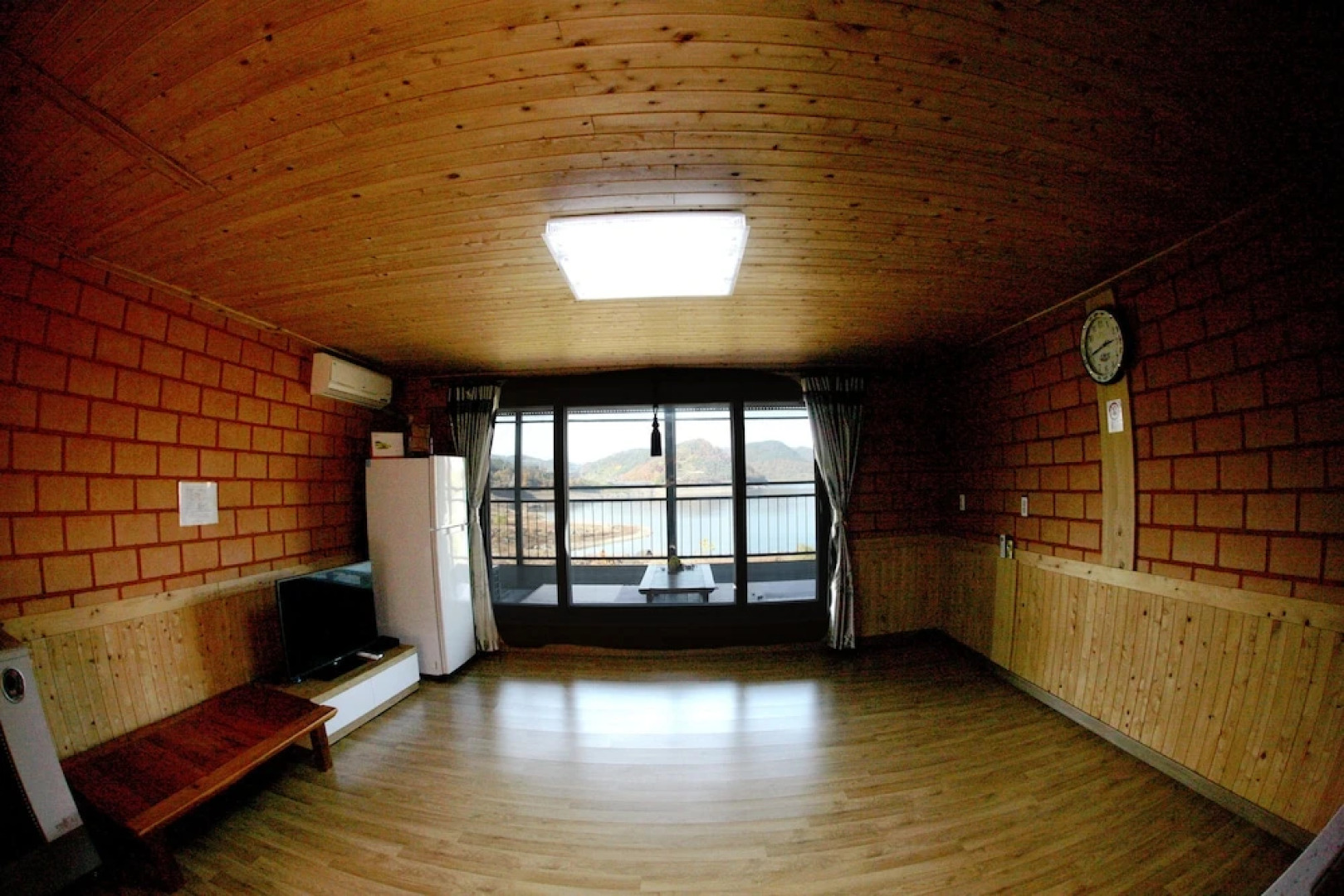 Organic Redclay House