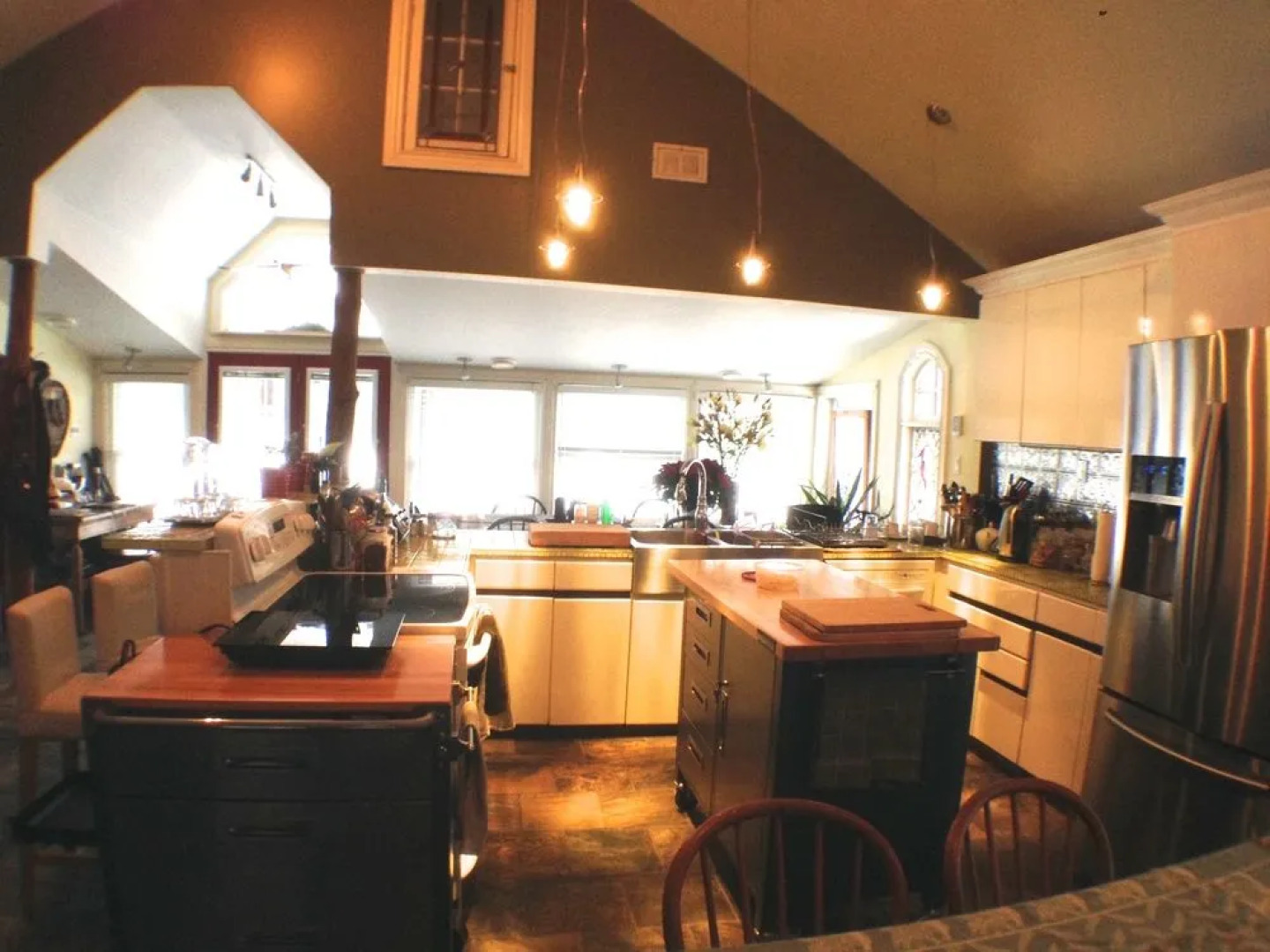 The Muskoka Rose Guest House & Retreat