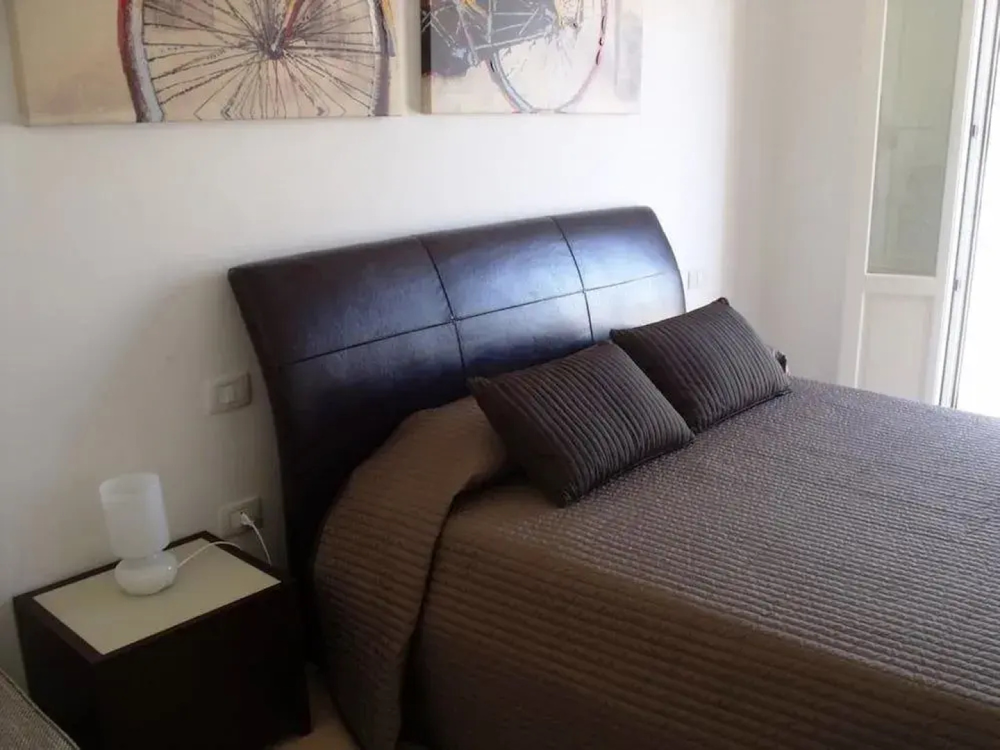 Plaza Rooms