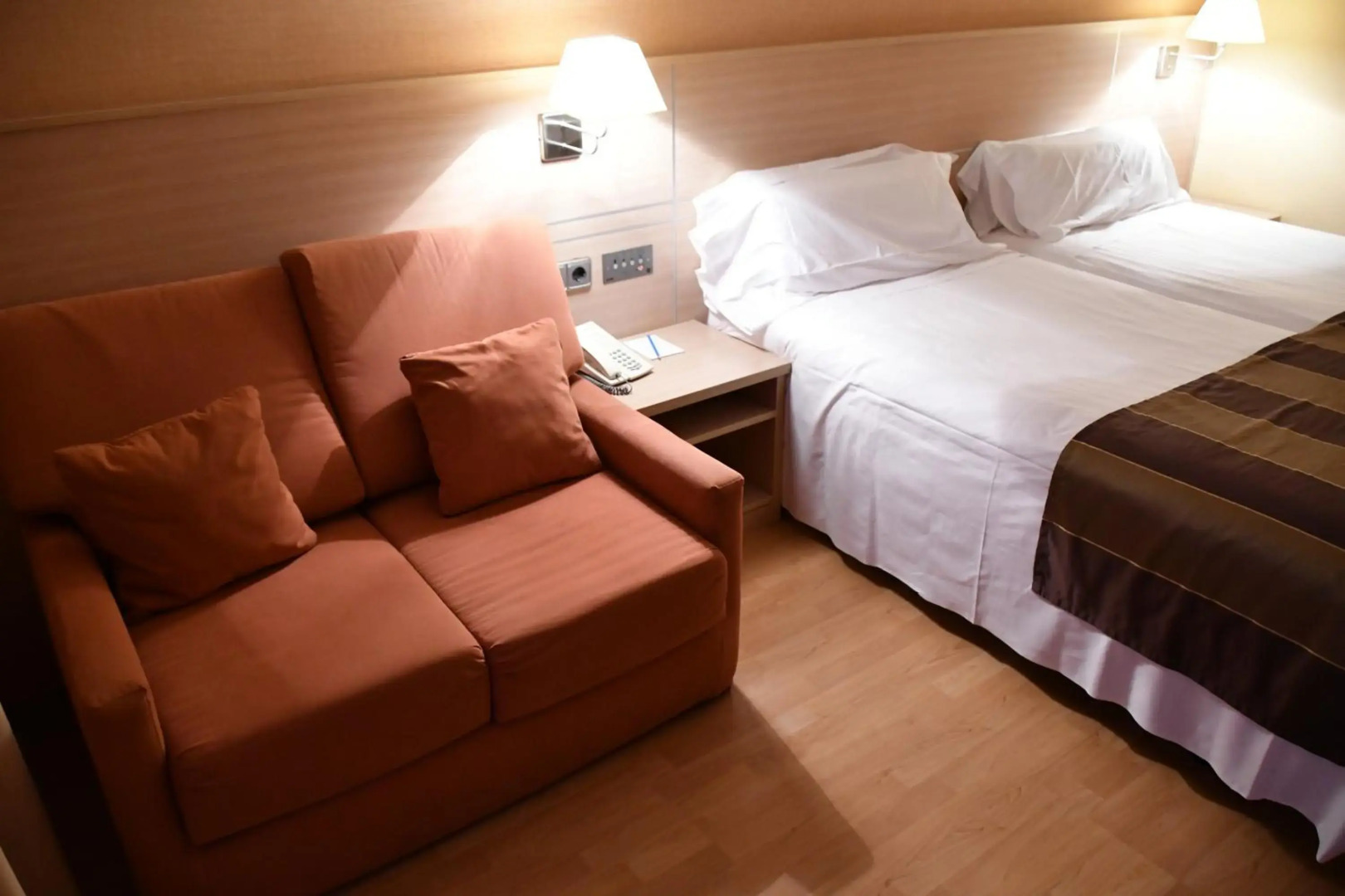 Отель B&B Hotel Tarragona Valls