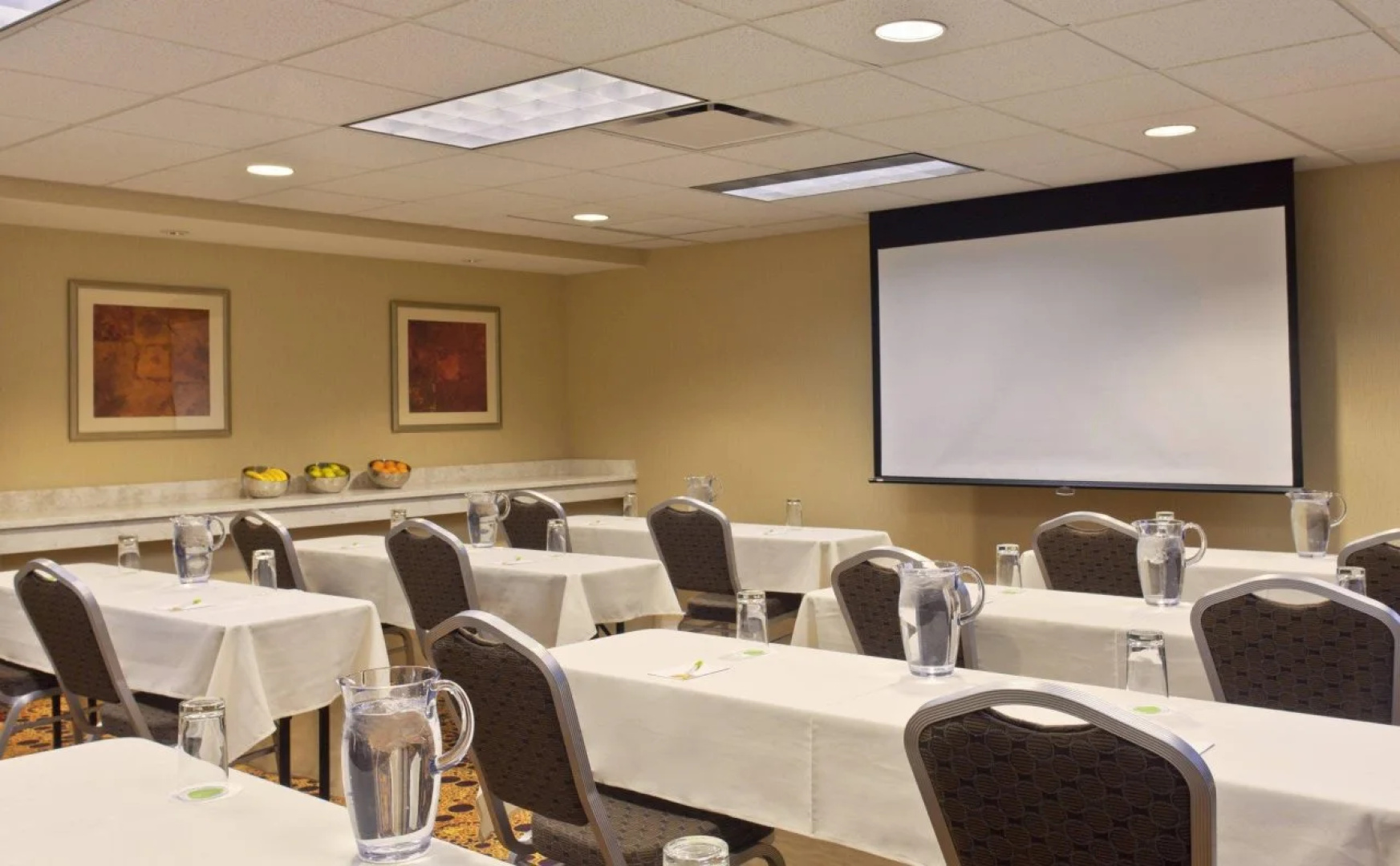 Courtyard by Marriott Newburgh Stewart Airport