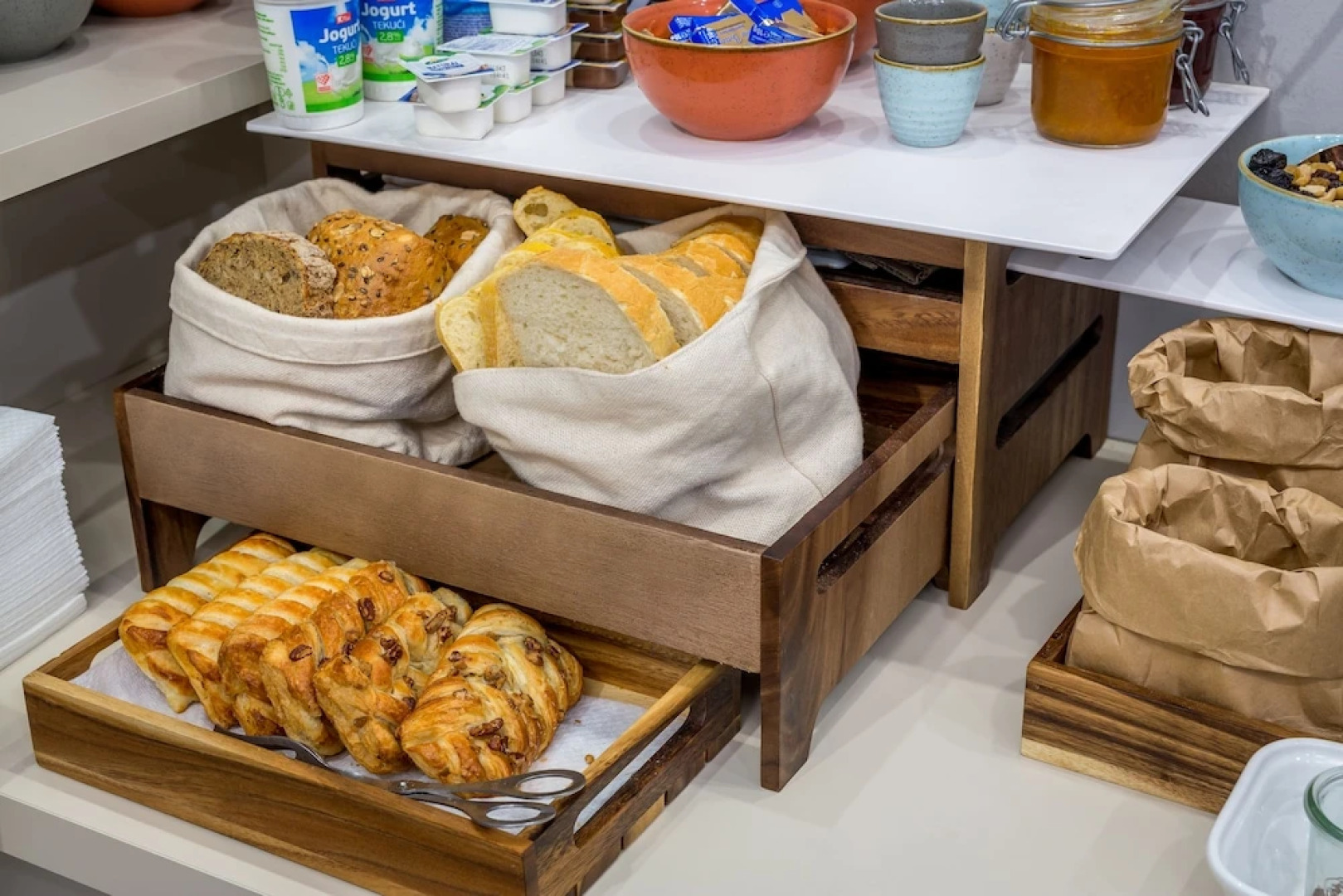 Preelook Apartments and Rooms