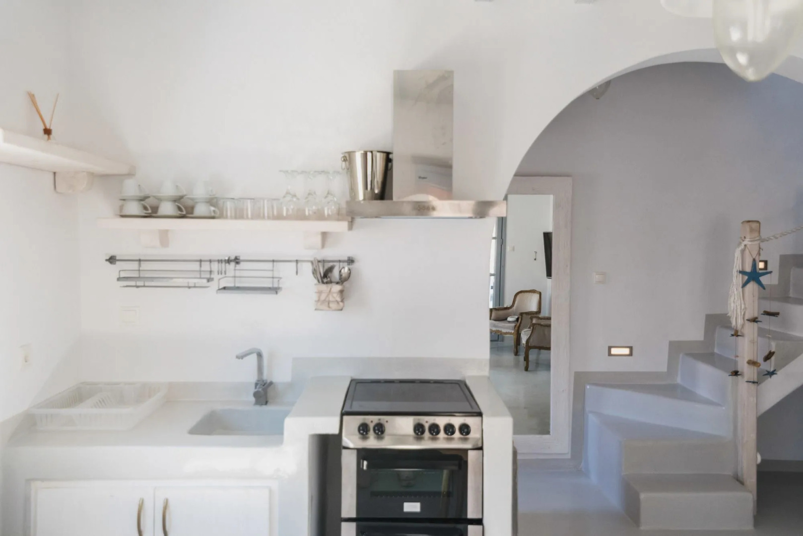 Villa Thea Collection