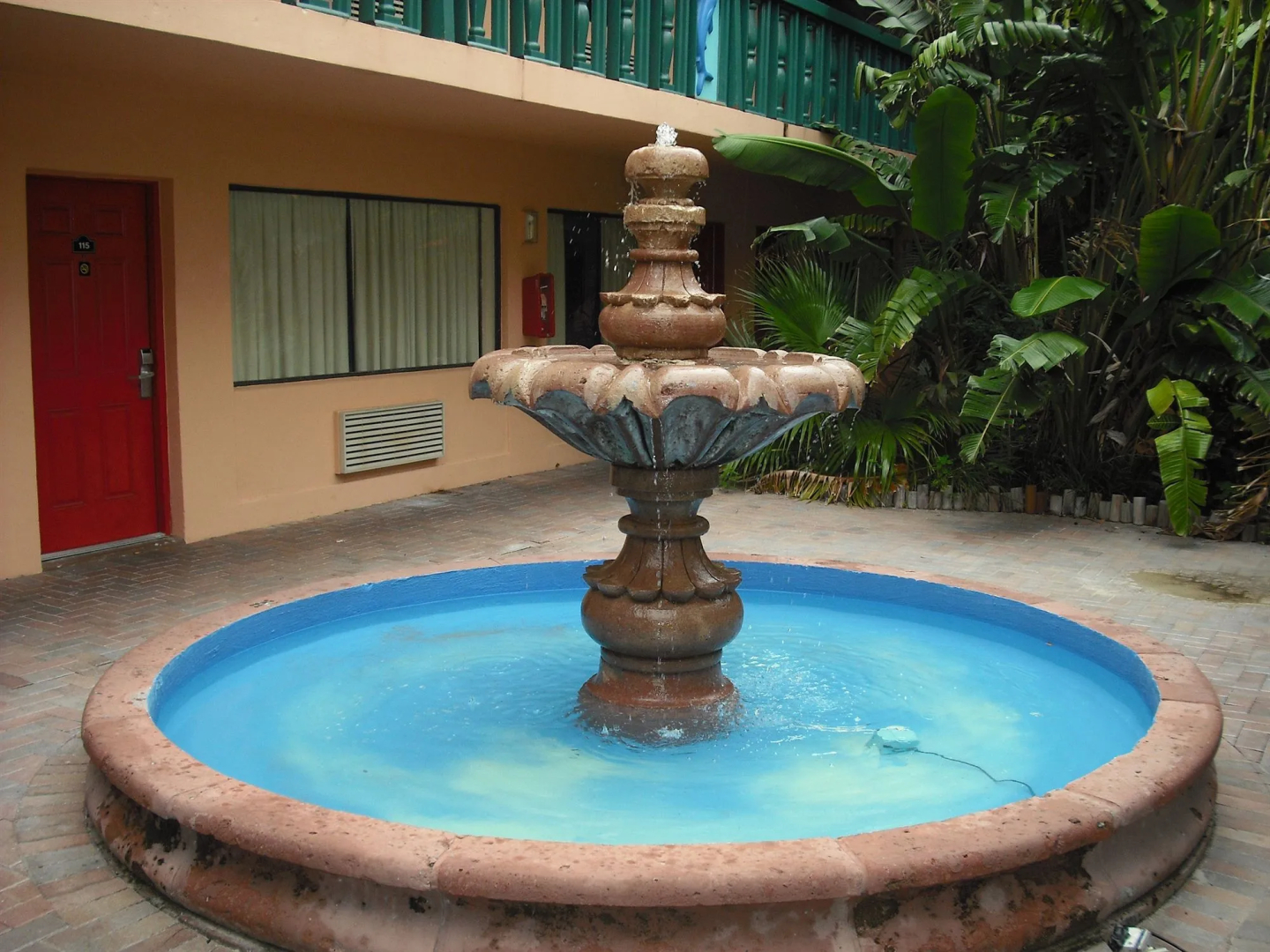 Fort Lauderdale Beach Resort Hotel & Suites