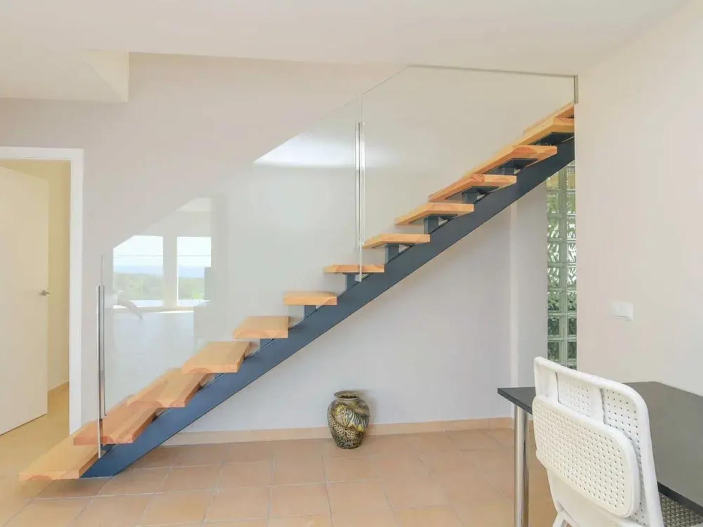 Coastal Villa With Pool